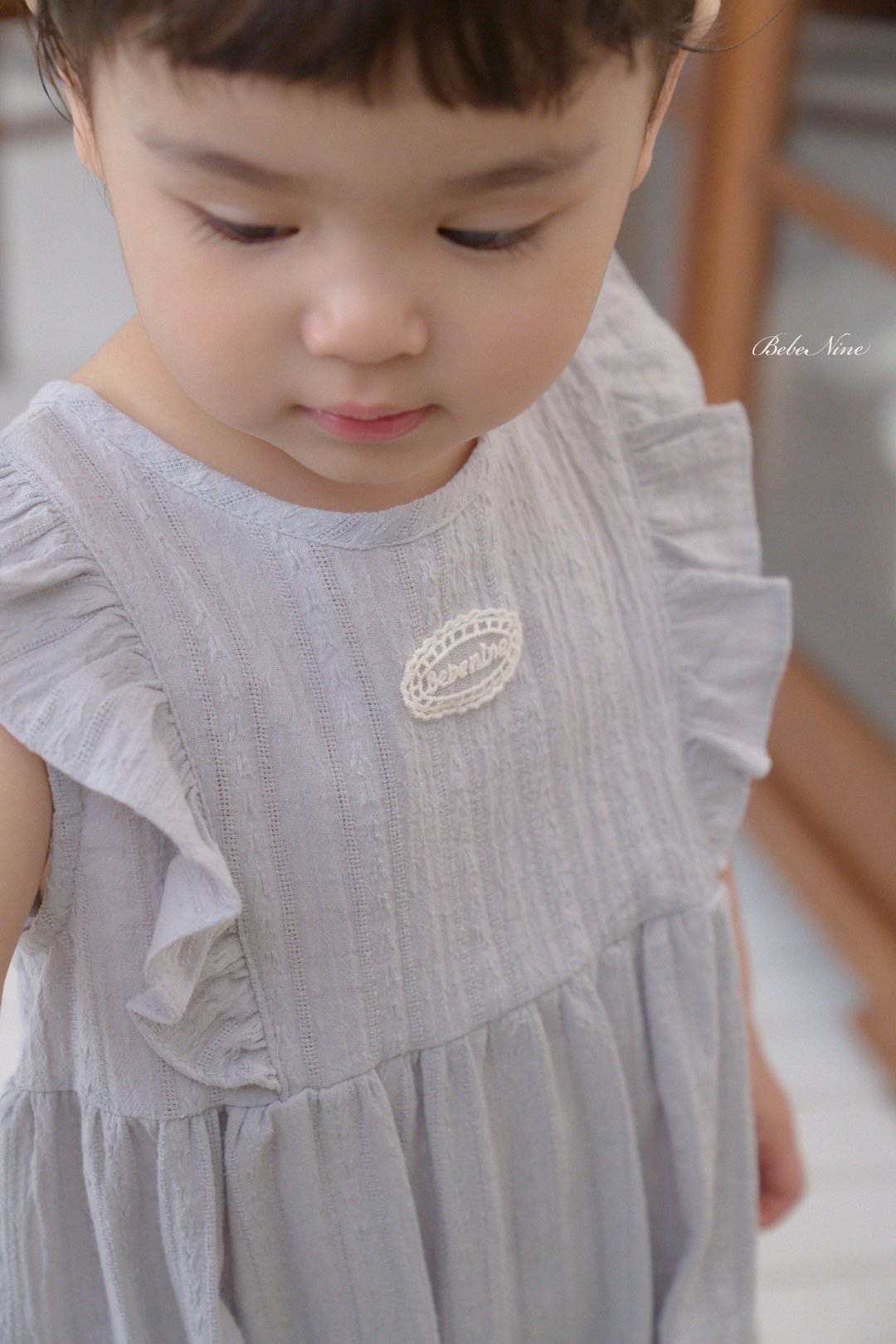 ☀️預訂 韓國直送☀️🇰🇷Bebenine兩色蕾絲標誌荷葉邊背心連身服