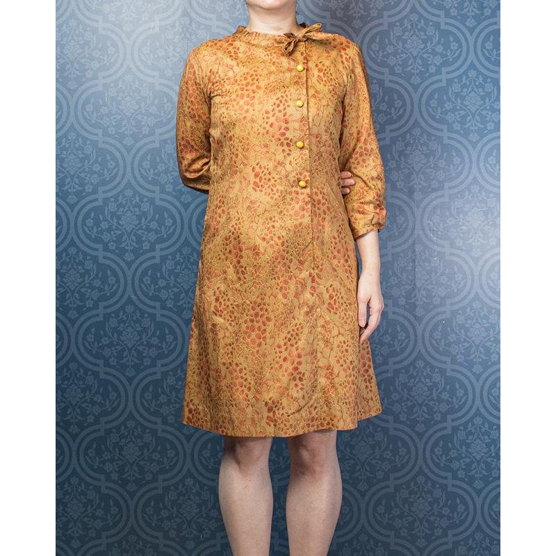 Late 1960s-1970s Side Tie Collar Patterned Shift Dress/MOD Dress (NA0698)