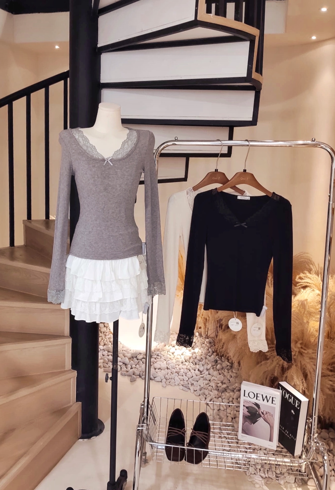 蕾丝针织长袖上衣