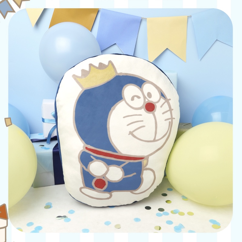 [訂購] 多啦A夢生日系列 2026 公仔攬枕 襟章Pin 立牌 貼紙 明信片｜Doraemon生日