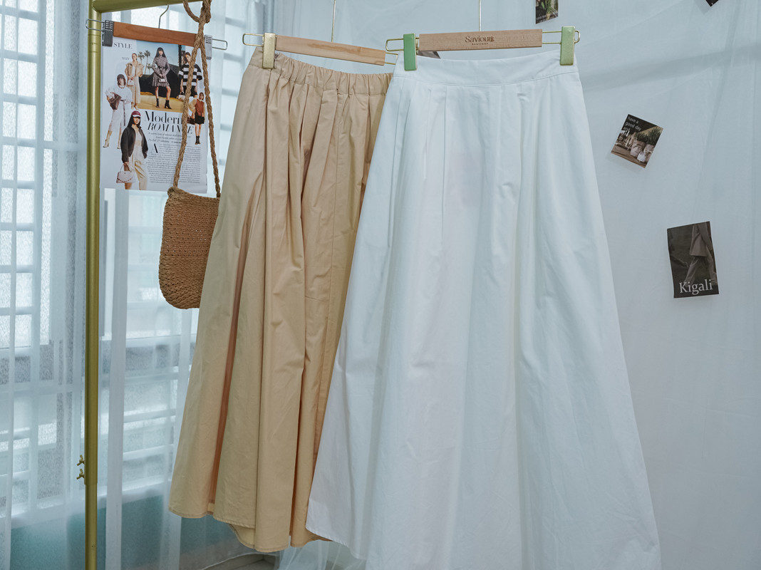 High-Waisted A-Line Flare Midi Skirt ‖ 高腰A字伞摆中长半裙 KR038036