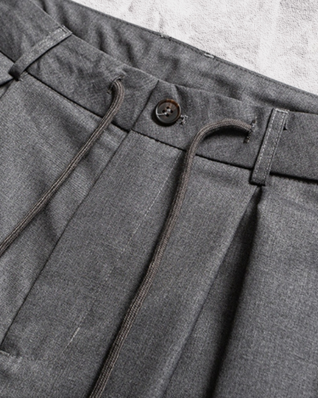 W0418垂感鬆身拖地西褲