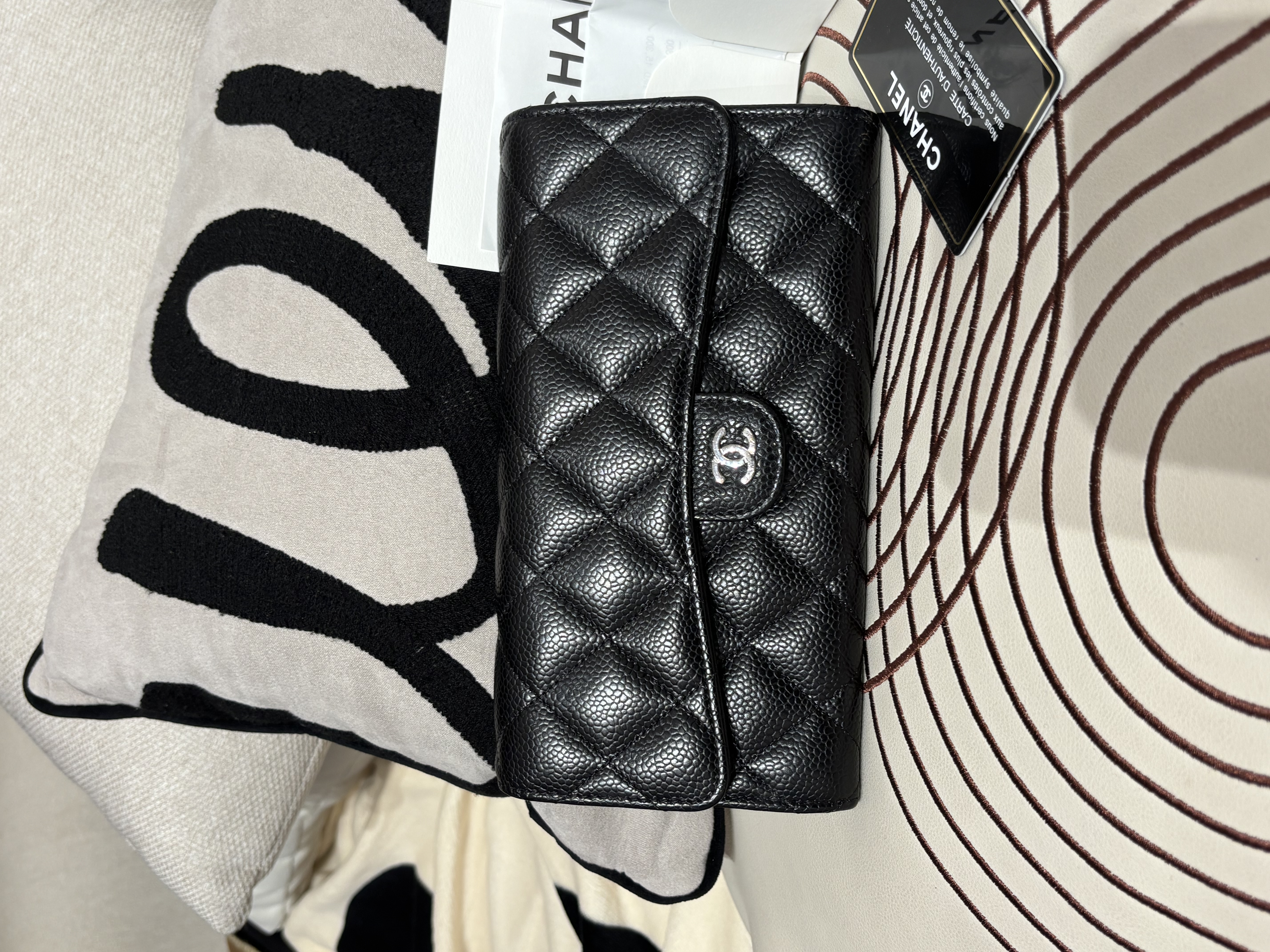 Chanel classic long wallet 黑色荔枝牛皮銀扣 