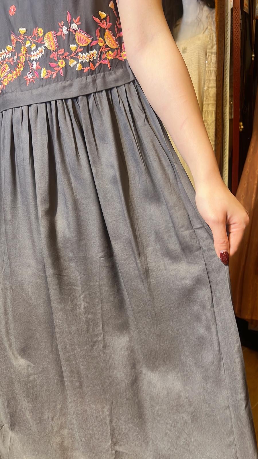 Ash Grey Simple Floral Emb. Sleeveless OP 44" #1022