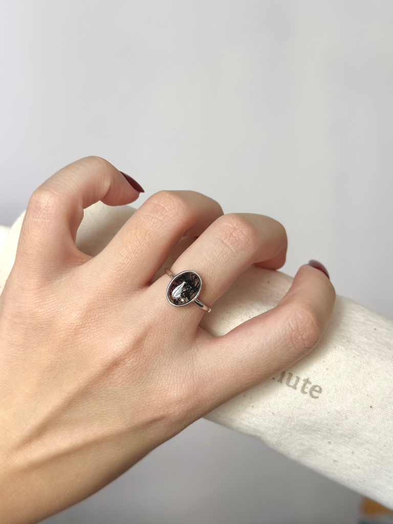 Black Rutile Ring 黑发晶戒指