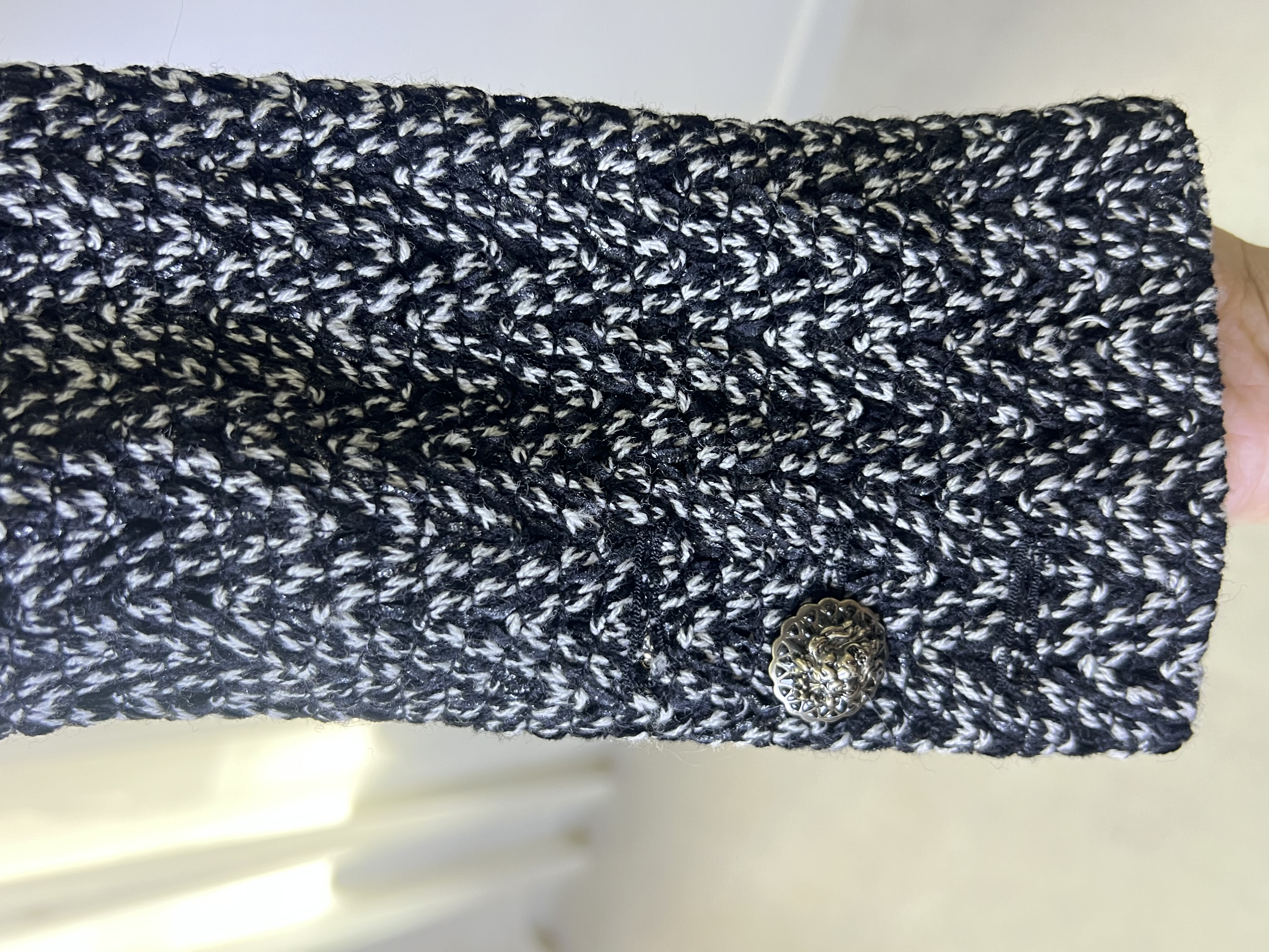  Pre-Owned Chanel Zigzag Trim Tweed Jacket / Product Code: 26041918