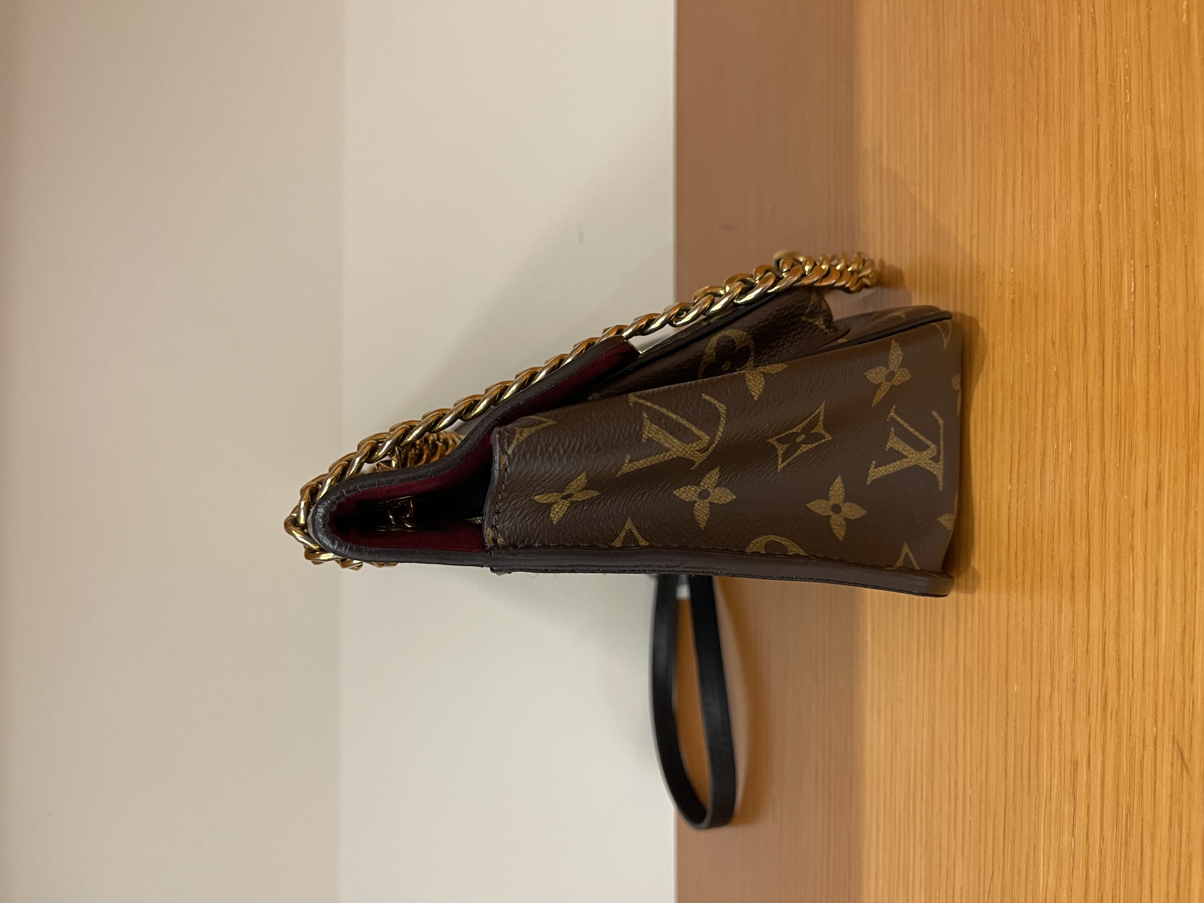 直播貨品 |  [1個-$100 2個-$300］HH31