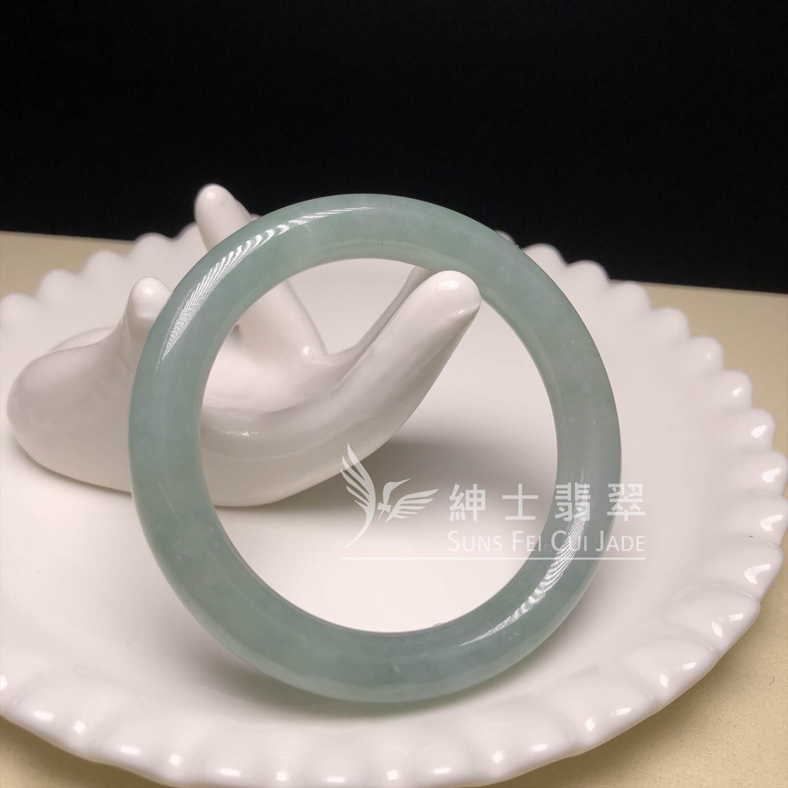 大馬坎水石淡綠福鐲52.4  C06268