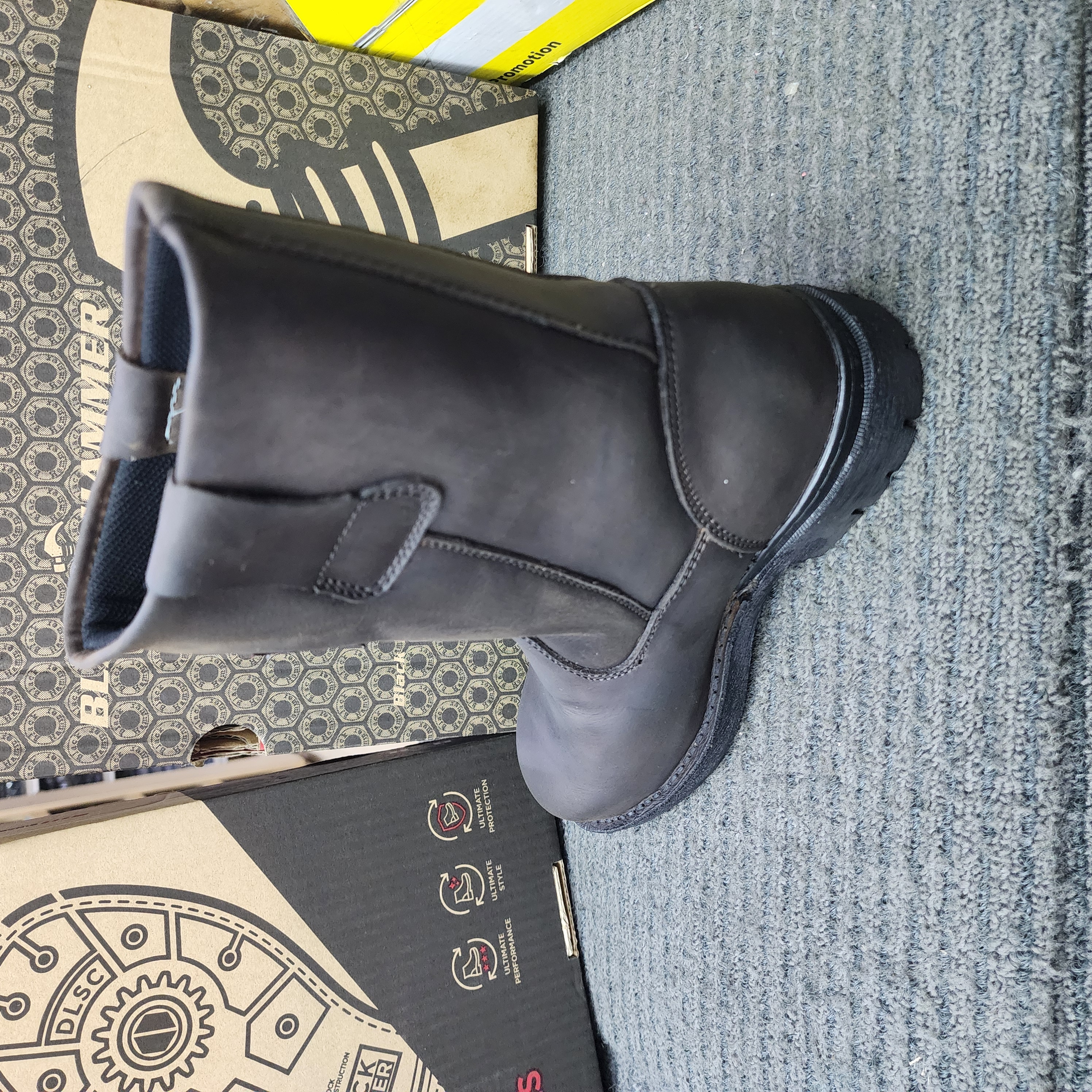 Black Hammer 4000 Series Men Safety High Cut Slip On BH 4666 SIRIM DOSH Genuine Leather Shoes