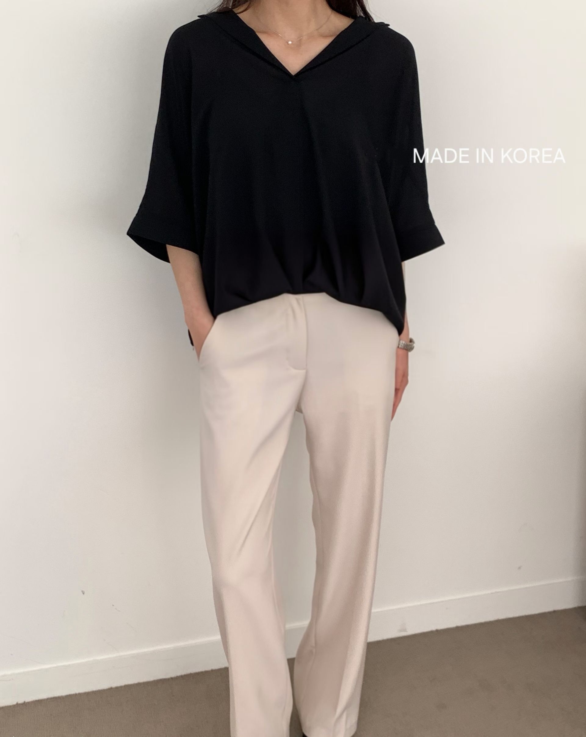 G6272 韓國🇰🇷V領淨色top