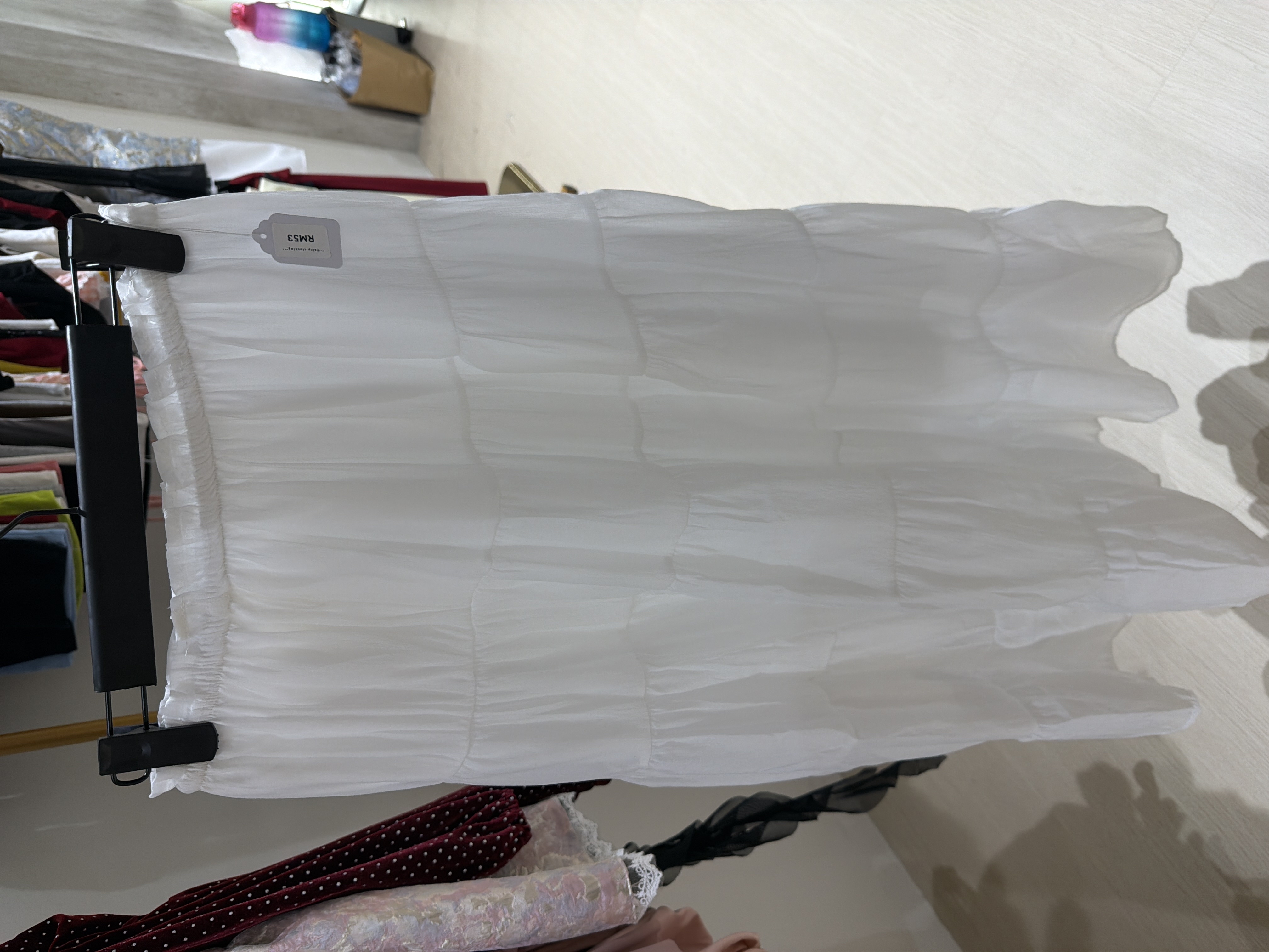 白色多層半身裙