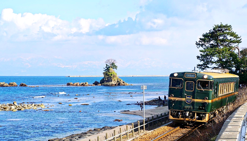 TOMIX 9478 JR Kiha 40 2000型 山海列車 N-scale 1:150
