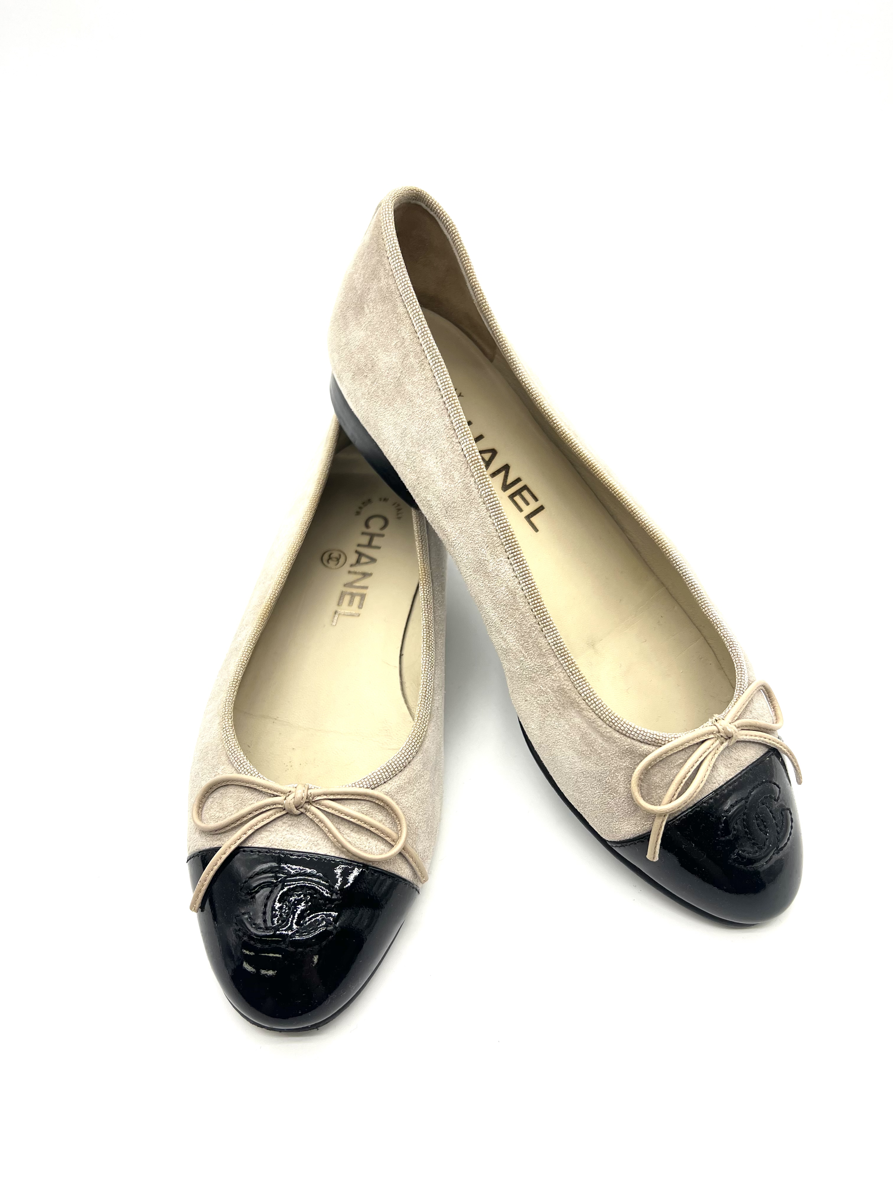 Pre-owned Chanel Two-color Ballet Shoes / Product Code: 26052103