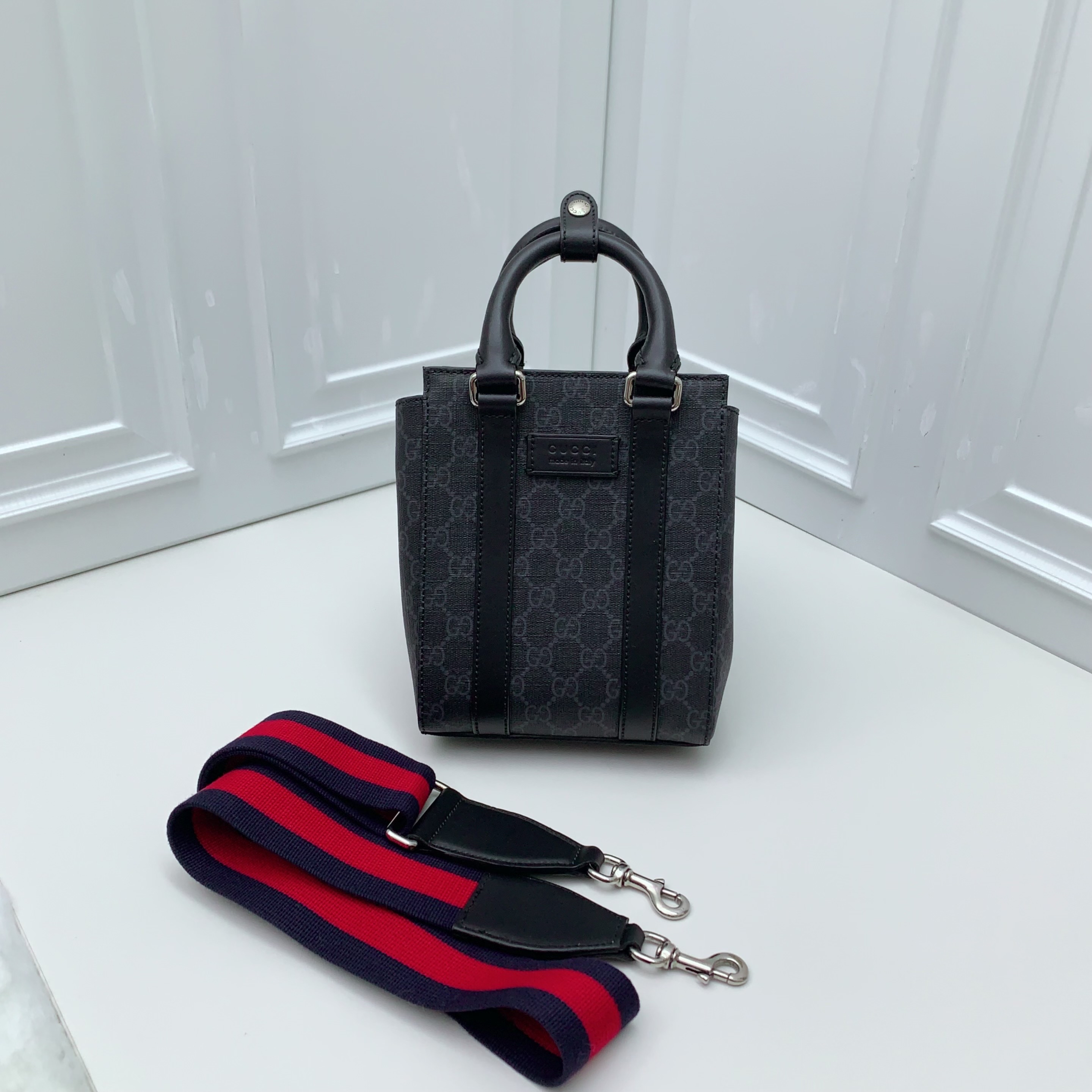 【預訂貨品】GUCCI 黑色mini琴譜包