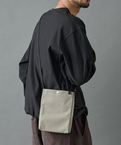 日本直送 COLONY 2139 超輕量70g 撥水 nylon mini shoulder bag