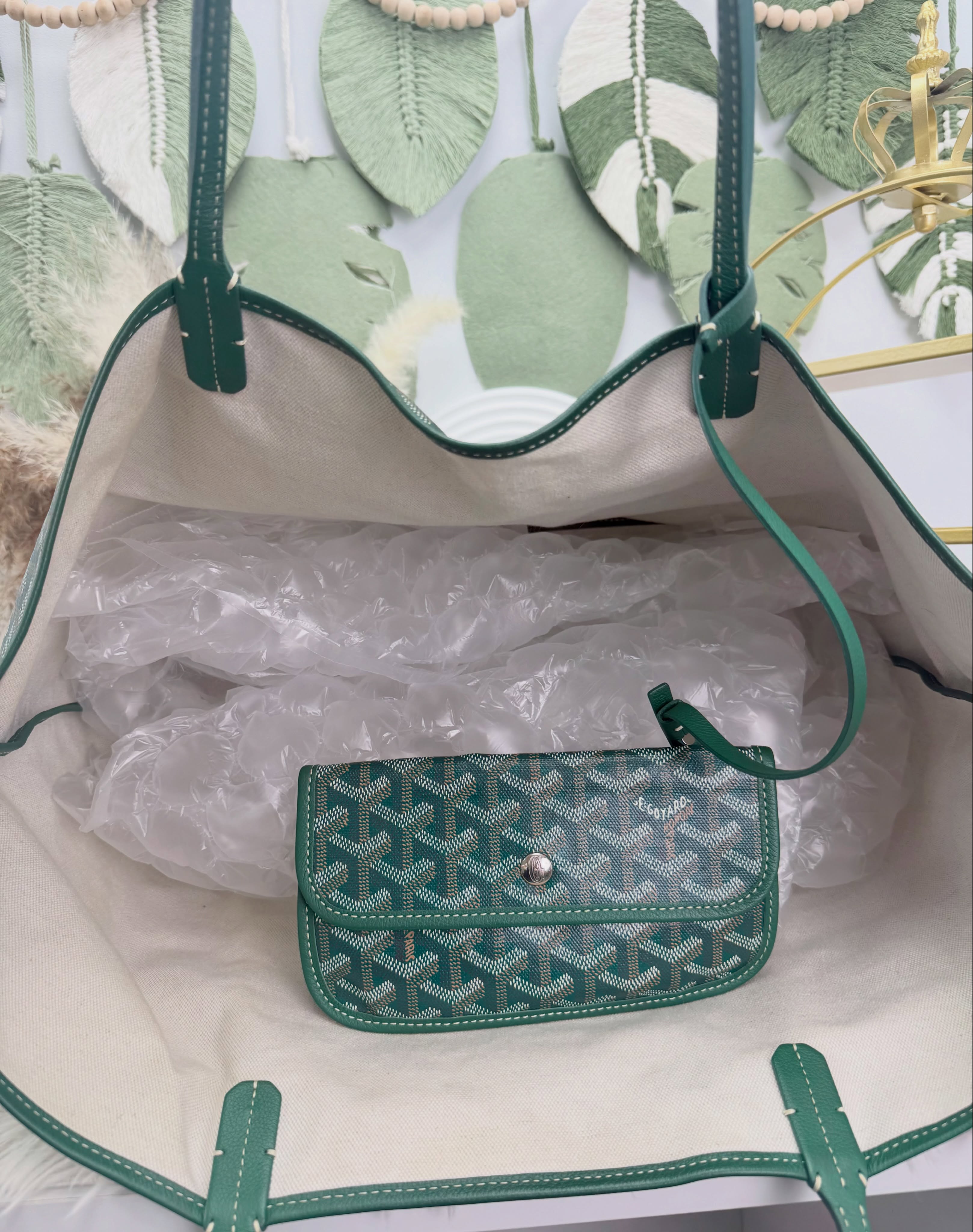 Goyard 👜 PRE OWNED 🛍️Saint Louis GM Tote💚 