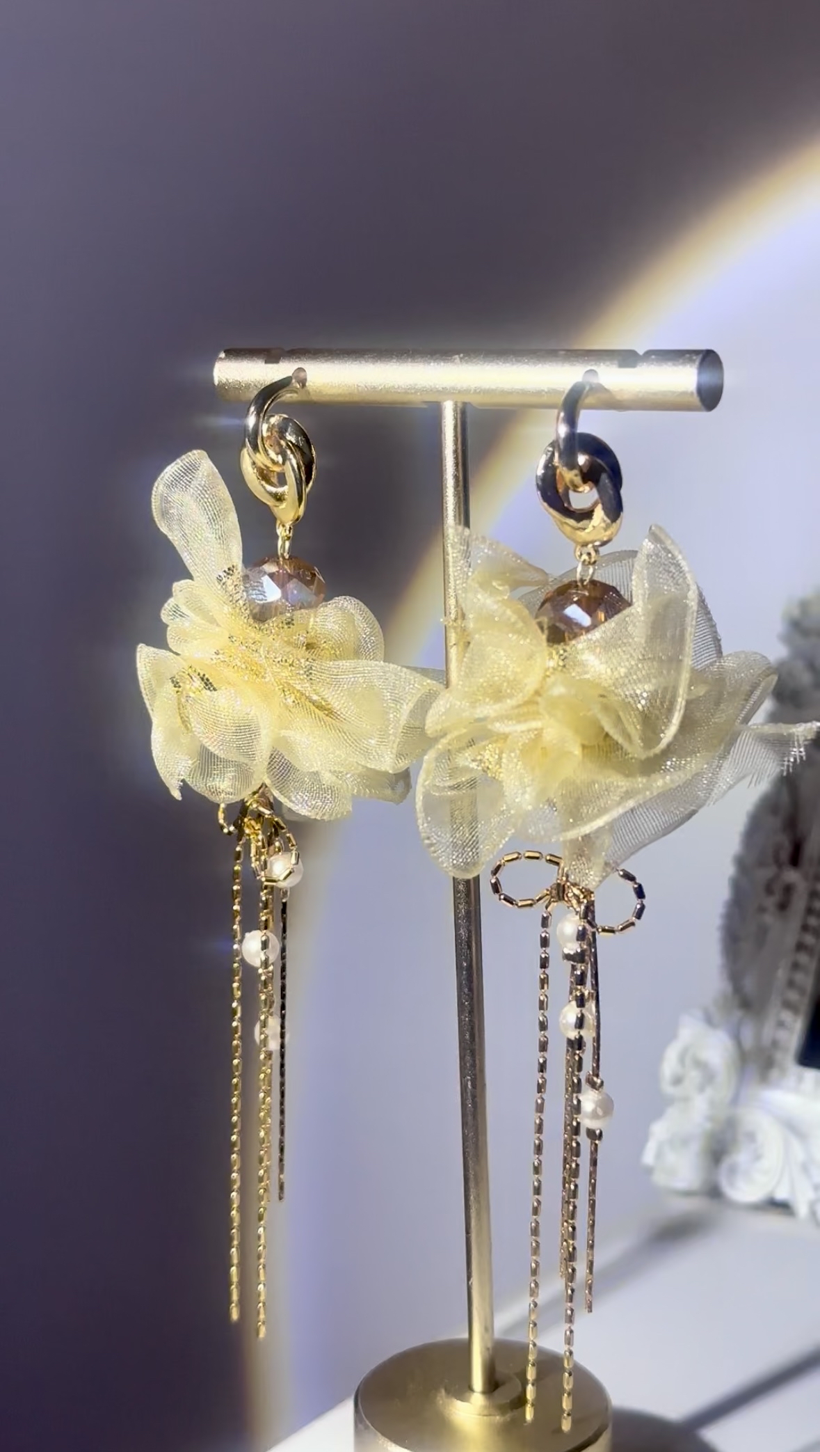 紐結金絲帶花流蘇耳環✨