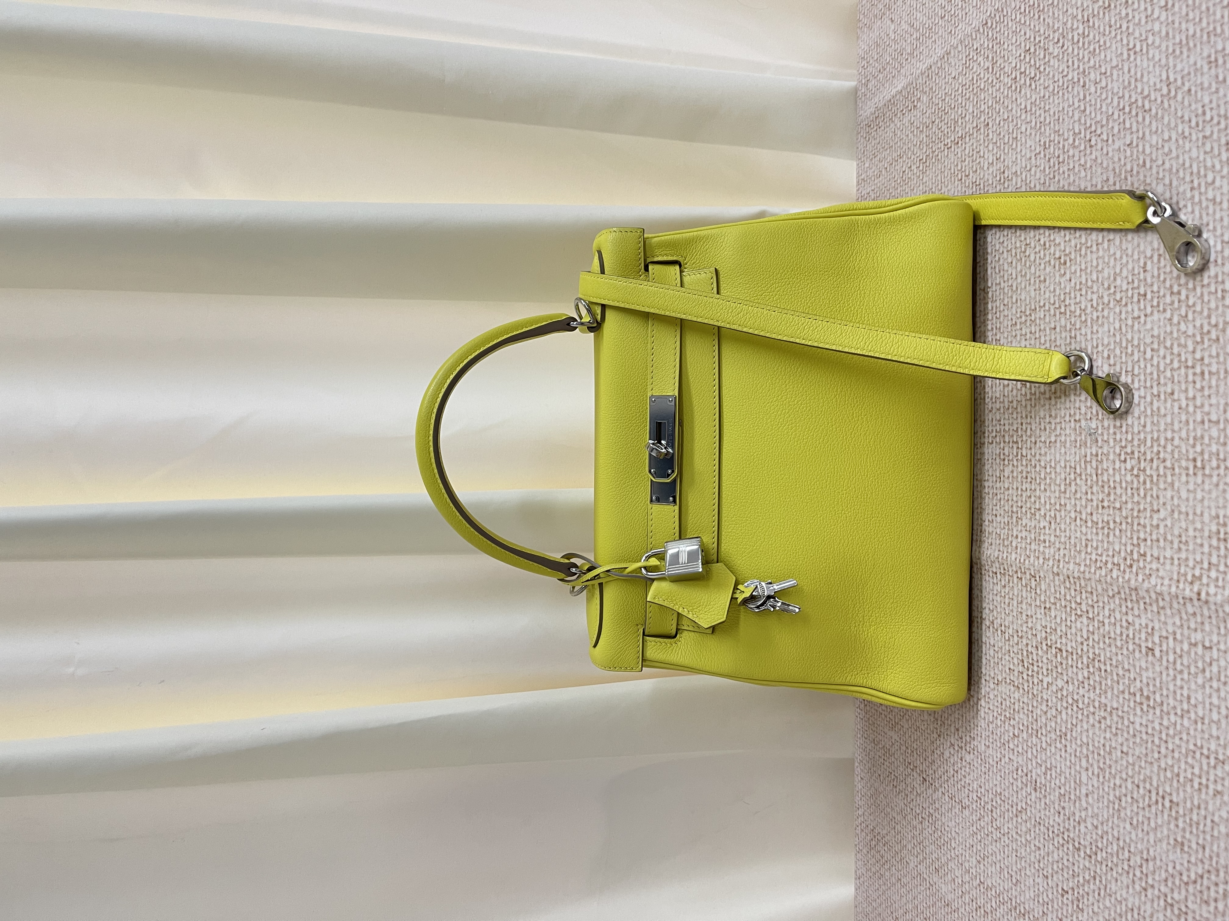 Hermès Kelly 28 Retourne Stamp A / Product Code: 26031708