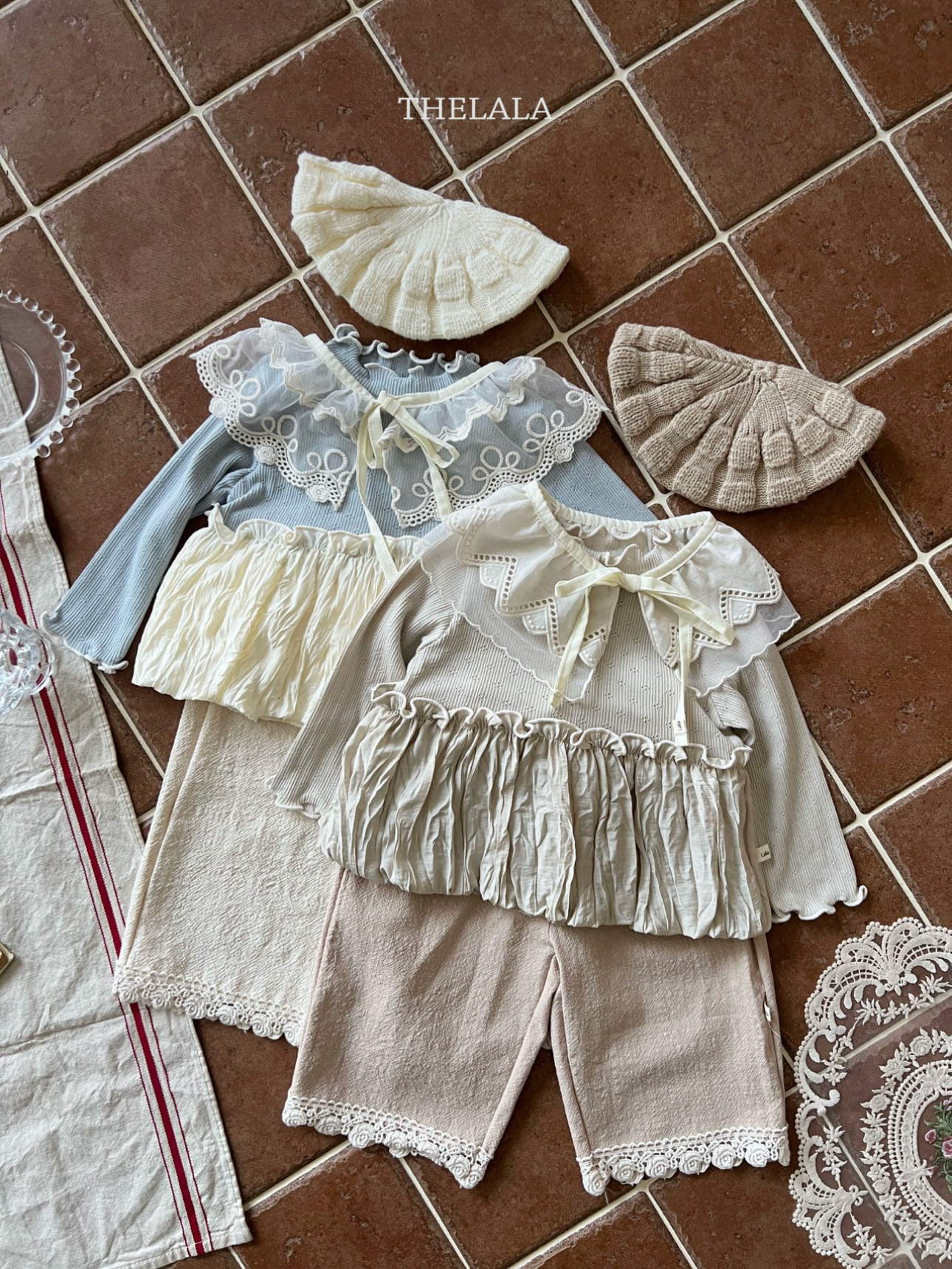 🌸預訂 韓國直送🌸🇰🇷THELALA兩色皺褶裙擺長袖上衣