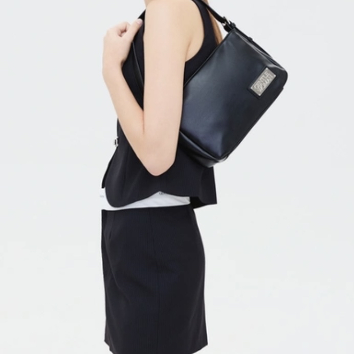 預購 | 🇹🇭GENTLEWOMAN THE POISE SHOULDER BAG BG1088