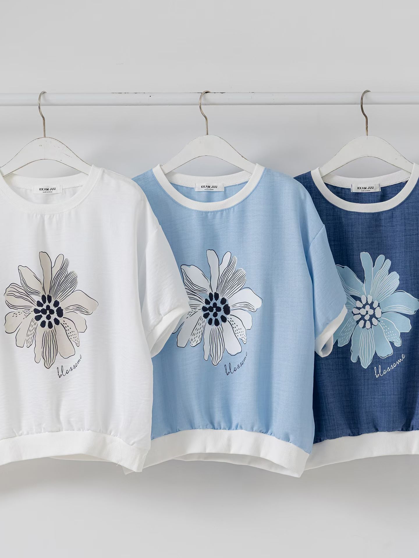 #km26。3色選擇。$140件