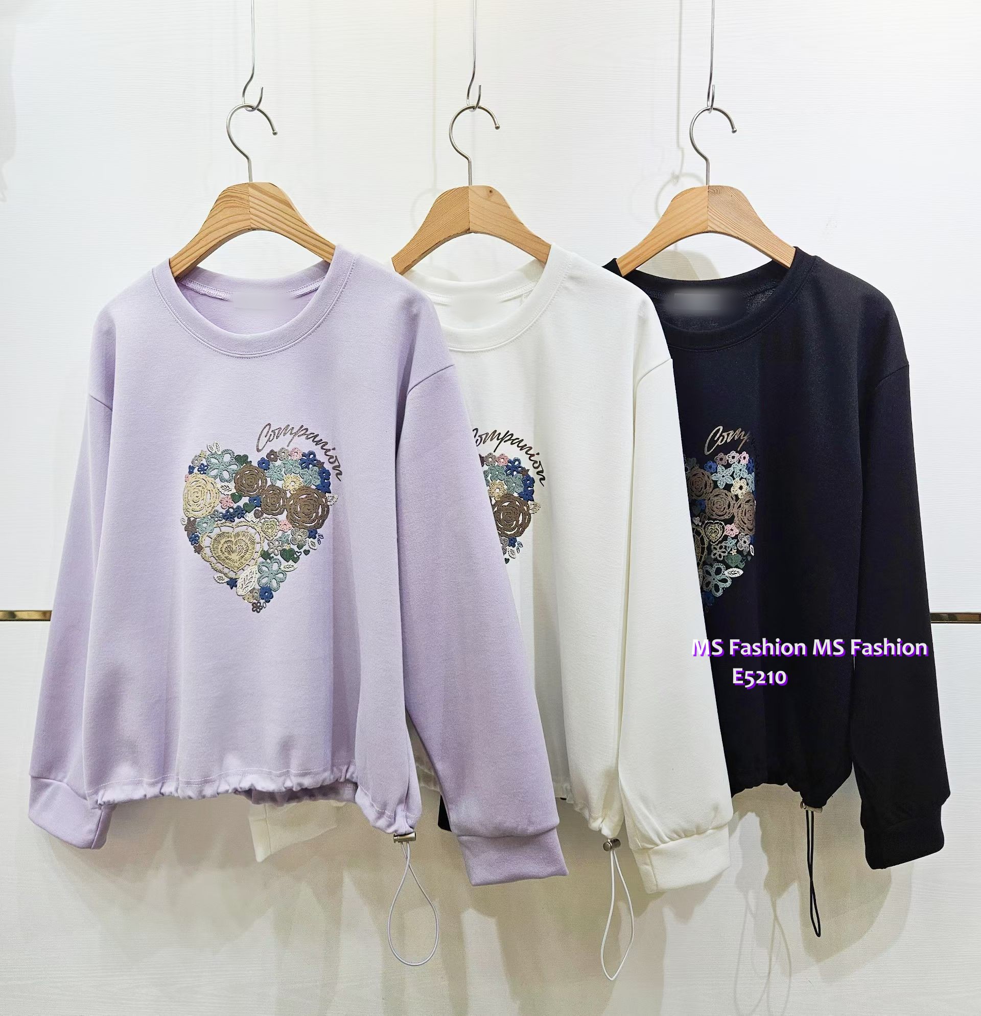 E5210 花花心形print top