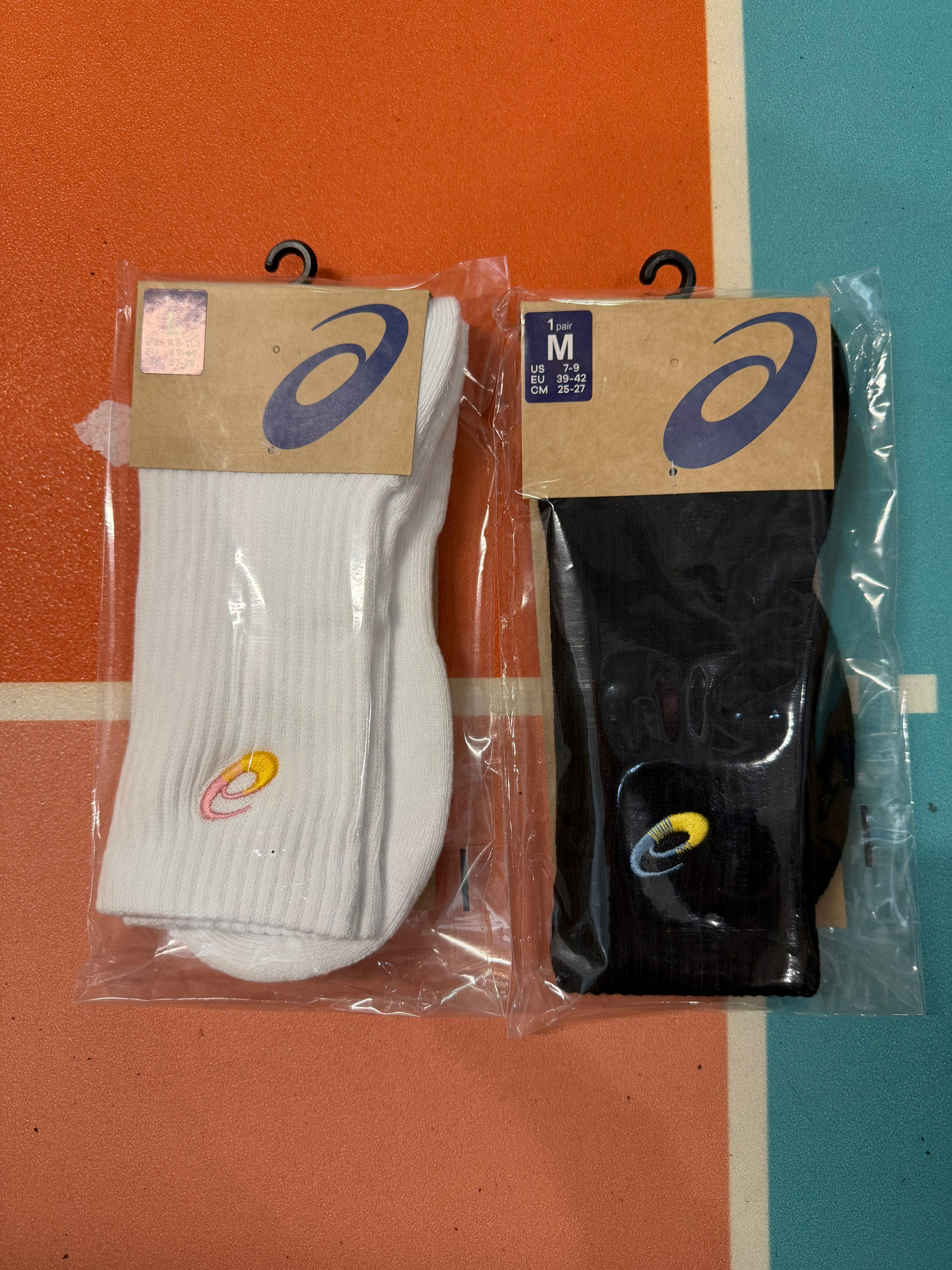 Asics 中筒排球襪