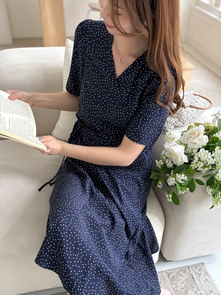 [限量!!] Isa Dotted Wrap Dress