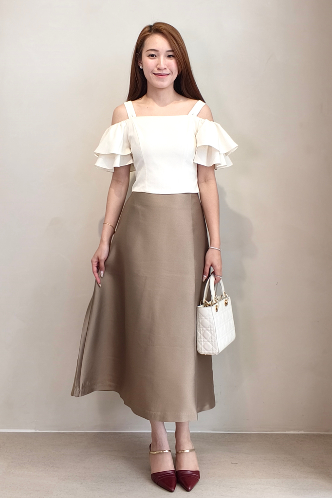 807015 Celeste Satin A-Line Midi Skirt