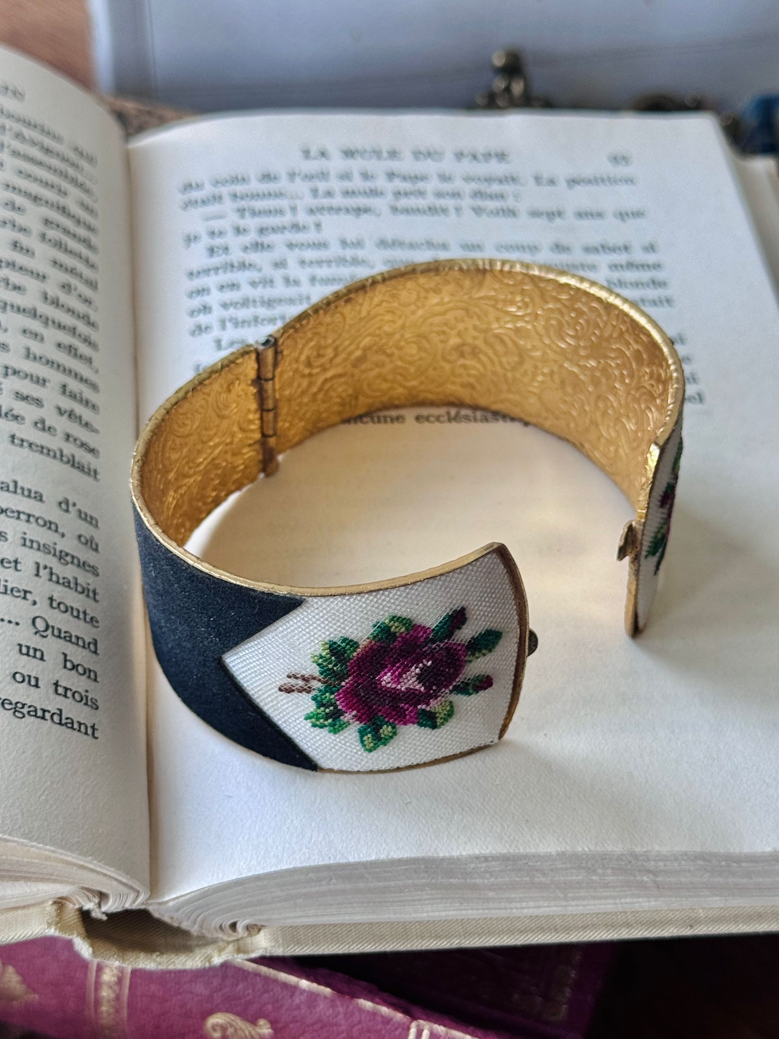 Rare! Vintage Rose Petit Needlepoint Bangle Bracelet  (MT2593)