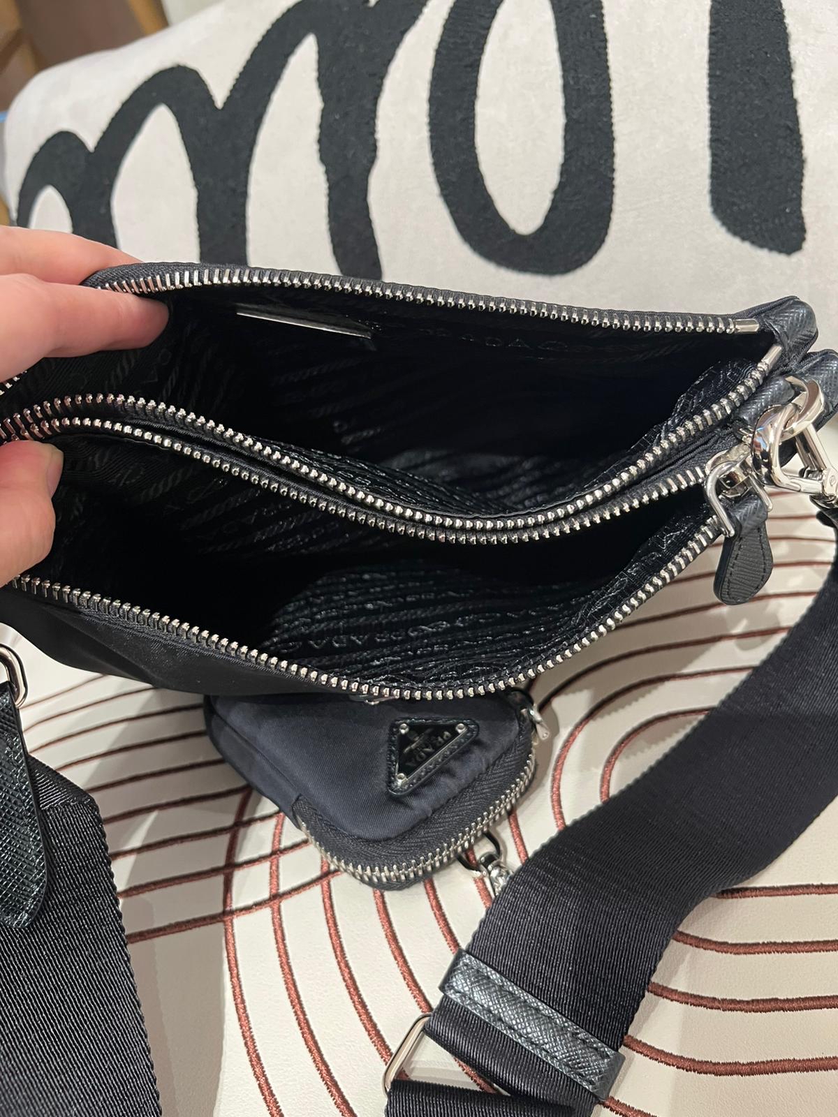 Prada re-edition re-nylon 2 way bag 100%Authentic,98%new ✅coin bag✅dust bag