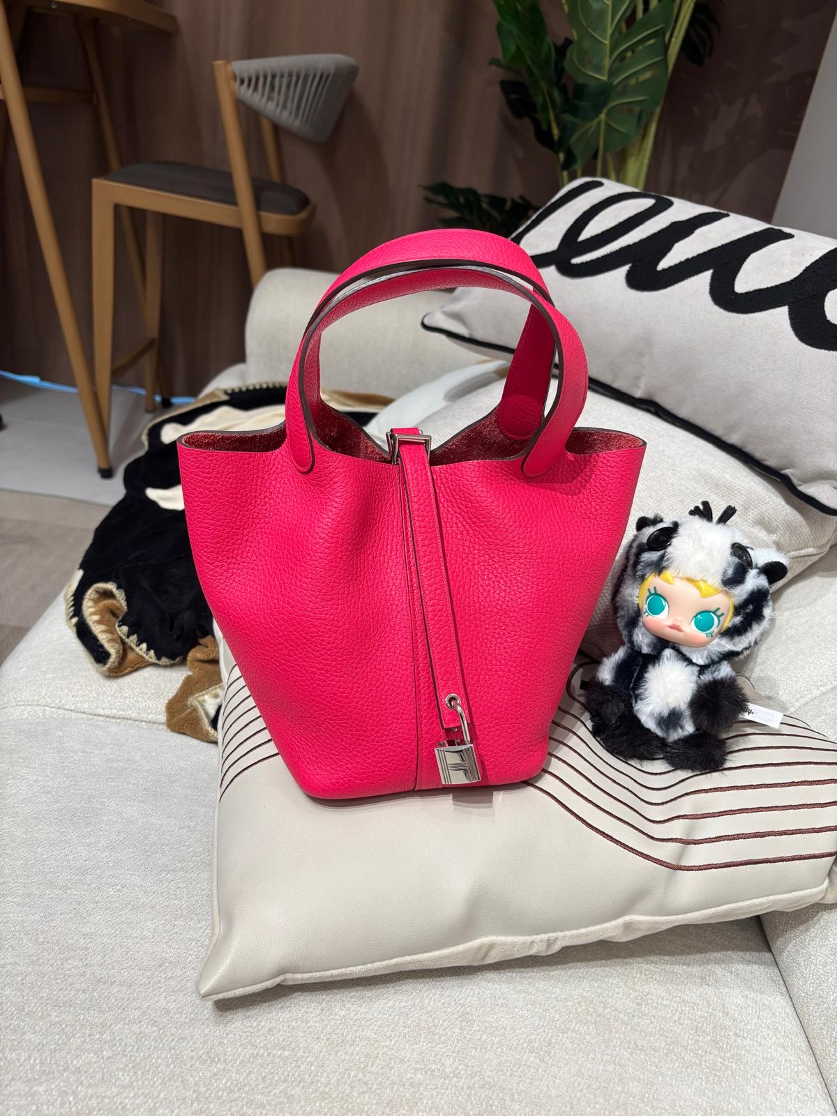Hermes Picotin 18,Stamp D 極致粉色銀扣Rose Extreme 100%Authentic,95%new ✅key lock✅dust bag