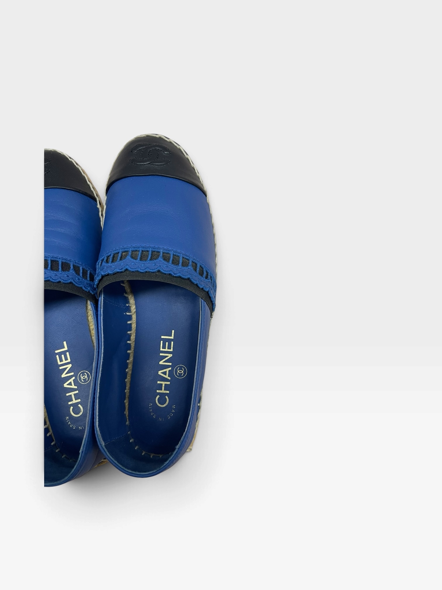 Pre-Owned Chanel Blue & Black Lambskin Espadrilles /Product Code: 102206