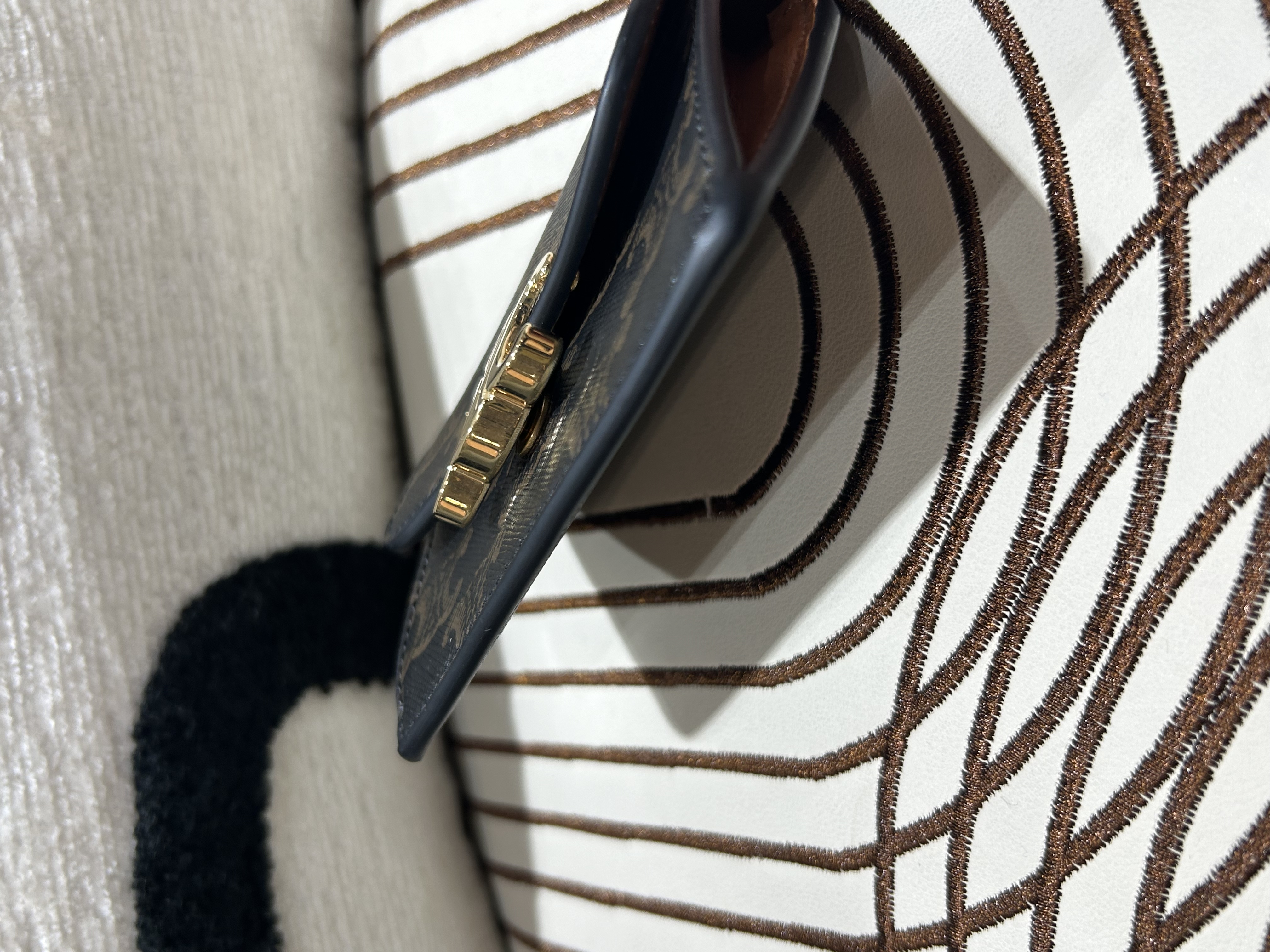 CELINE card holder Triomphe 卡片套 100%Authentic, 99%new ✅dust bag 