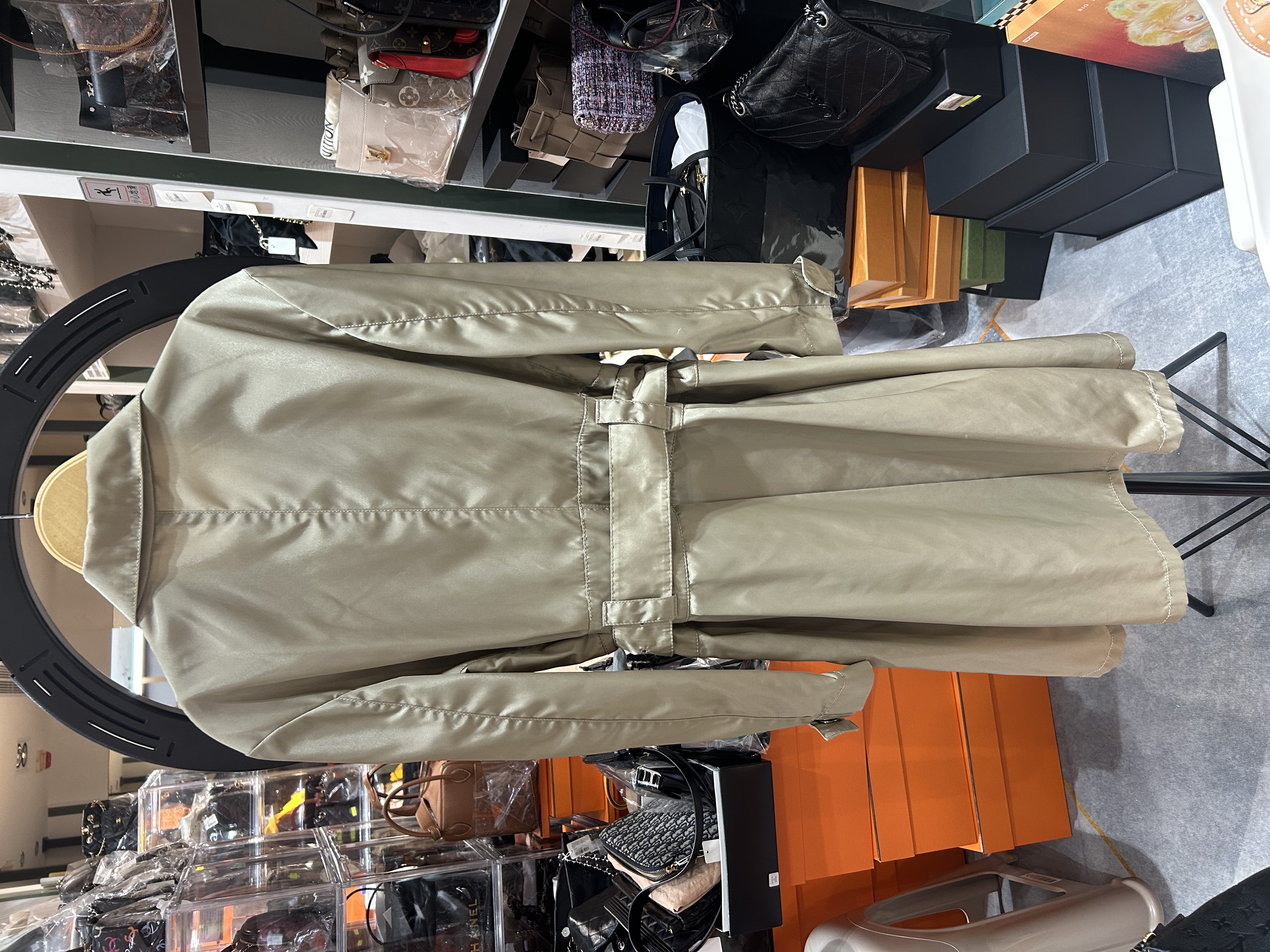 Prada 長身風衣 Outer size: 38 100%Authentic, 98%New