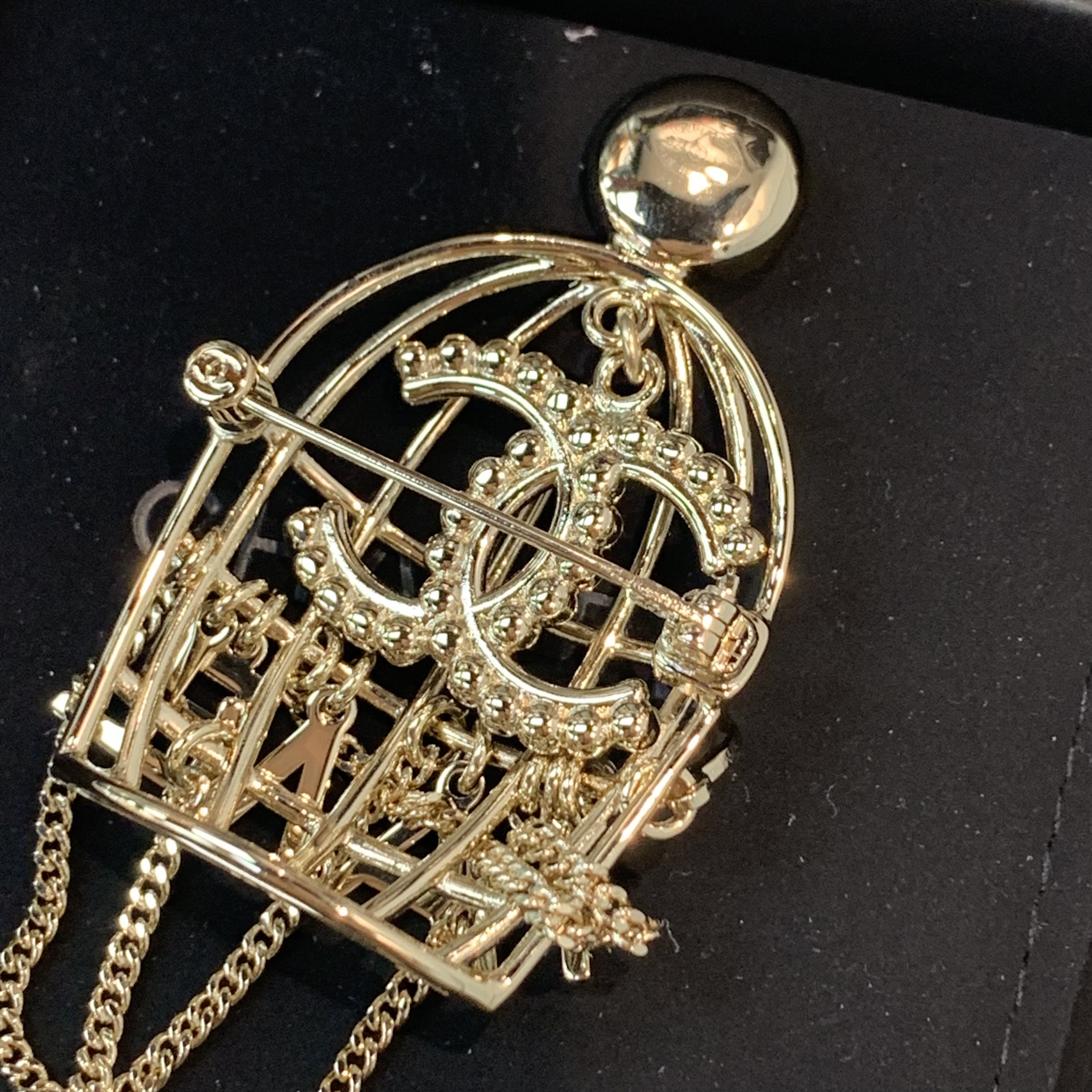 ✨晚會必備❤️‍🔥Chanel金絲雀鳥籠流蘇胸針 Chanel Brooch 24年