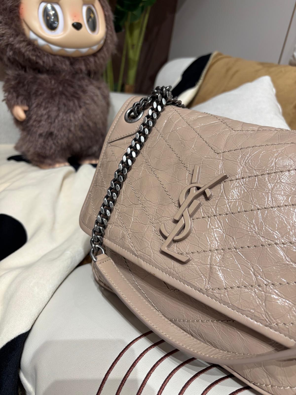  YSL Saint Laurent Niki medium 100%Authentic, 98%new✅dust bag