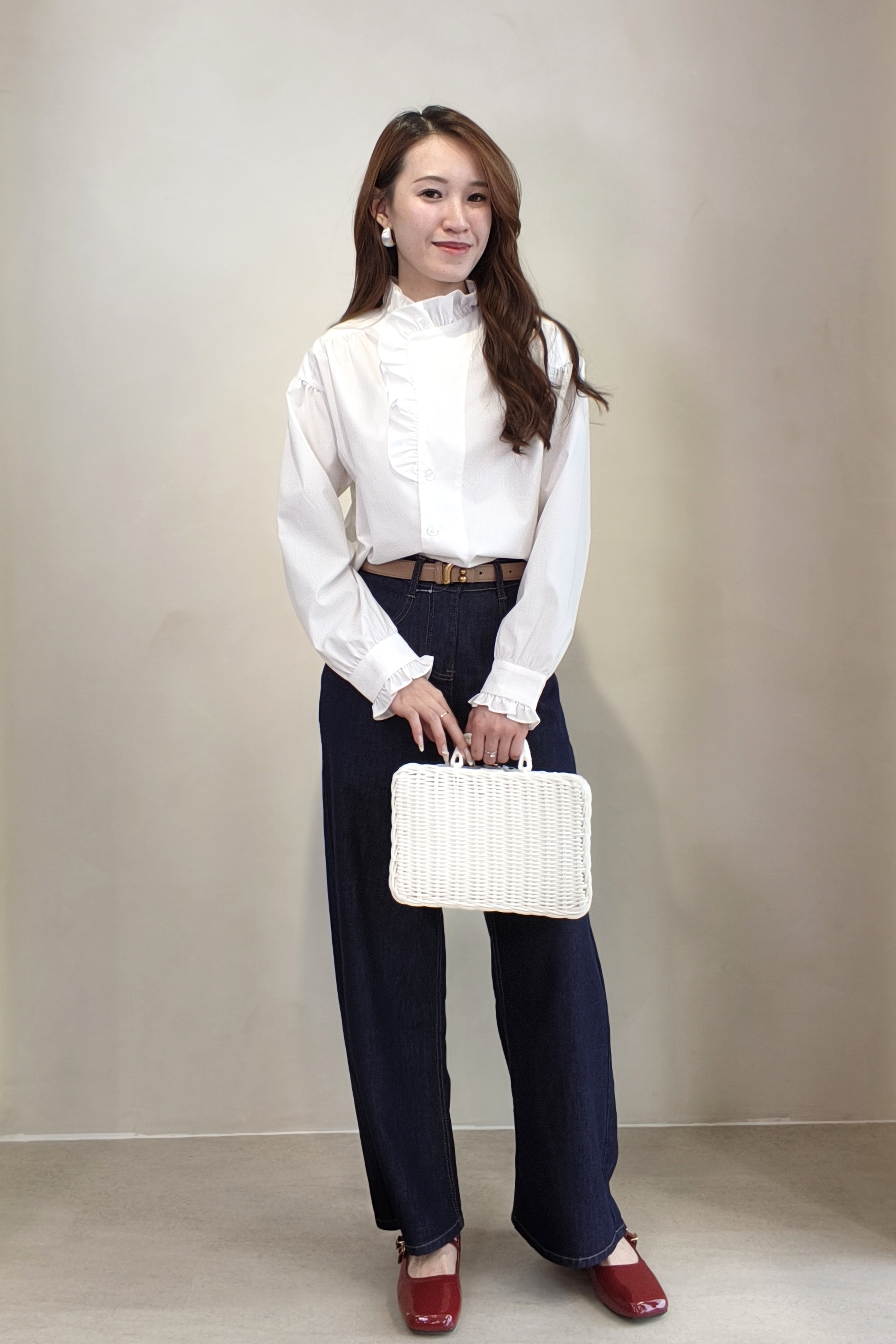 CB2546 Asymmetric Ruffle Collar Shirt