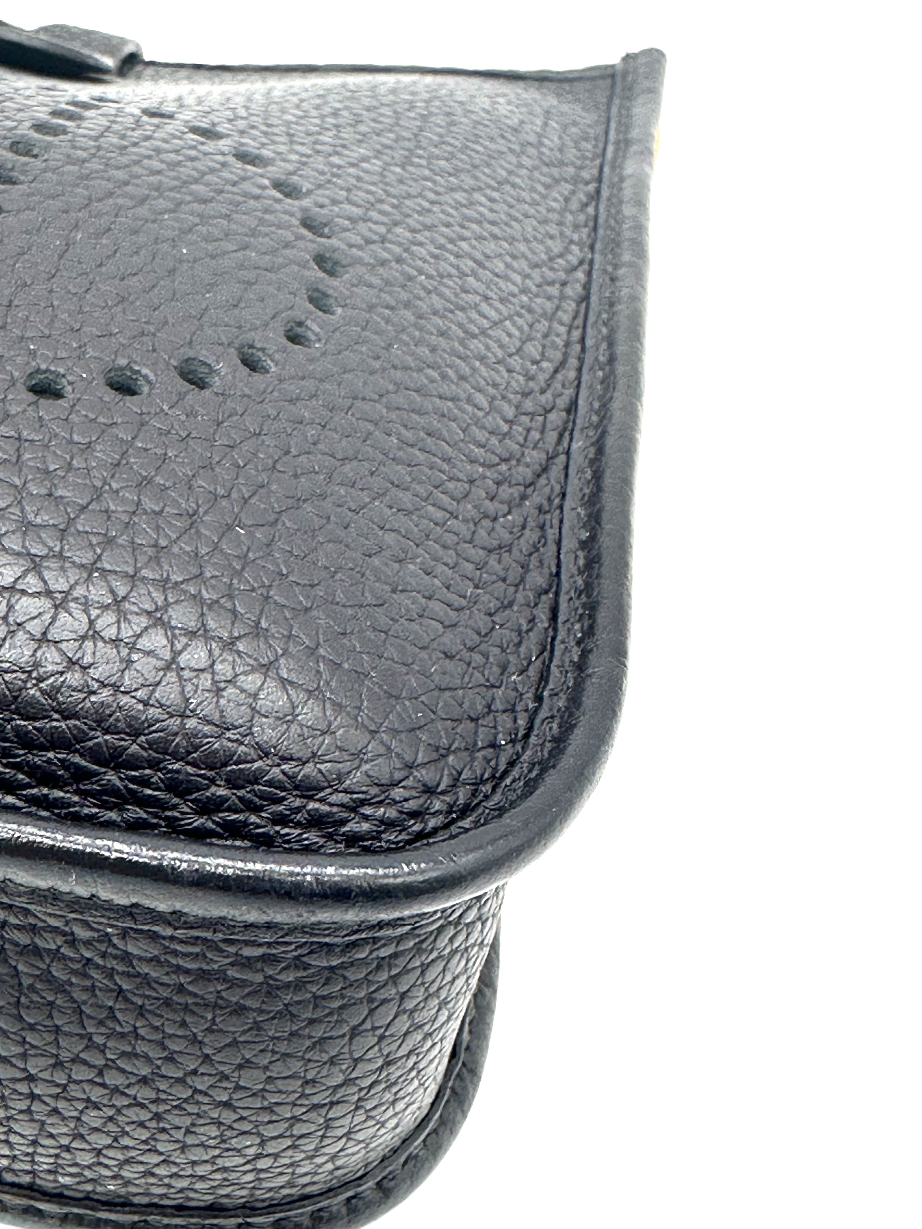 Pre-Owned HERMÉS Mini E Stamp B / Product Code: 26042102