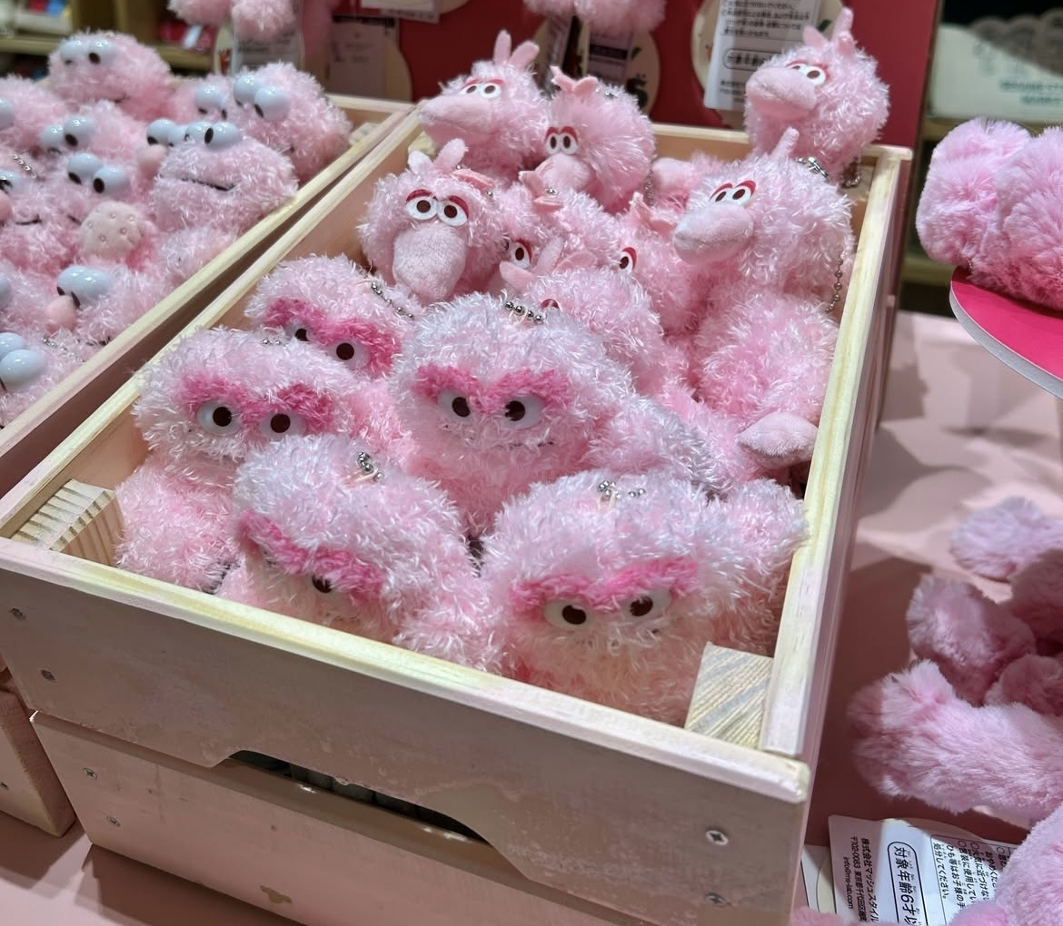 日本預訂📍日本芝麻街櫻花色公仔/吊飾 