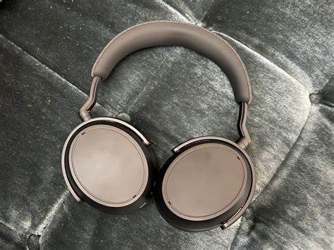 Sennheiser Momentum 4 Wireless 旗艦級頭戴式封閉式無線耳機 