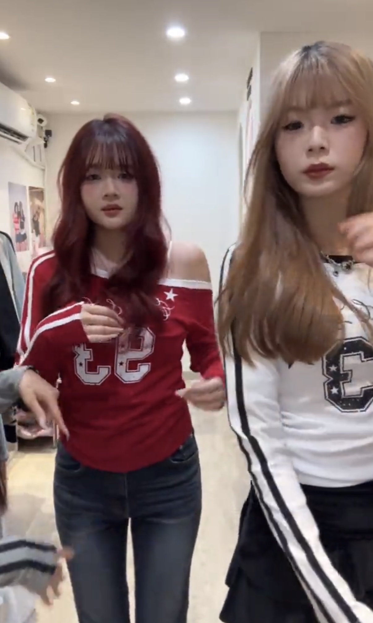 勁靚！韓國93 sporty斜膊上衣✨