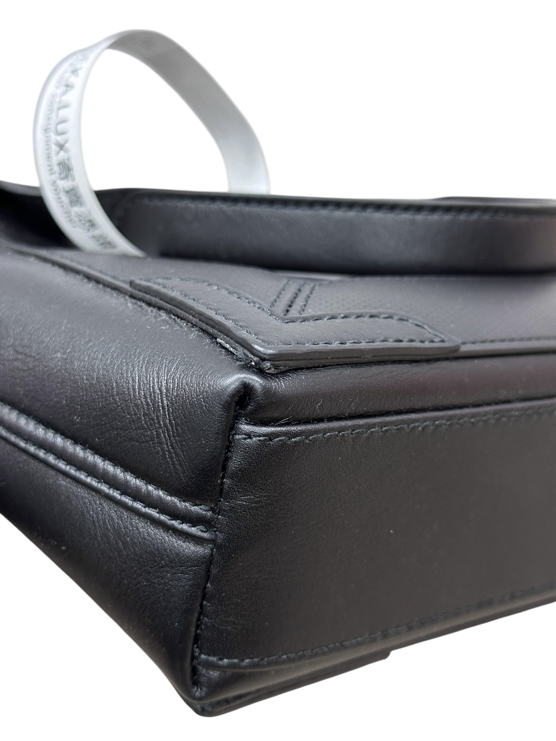 Pre-owned Balenciaga Navy Cabas Bag / Product Code: 081122