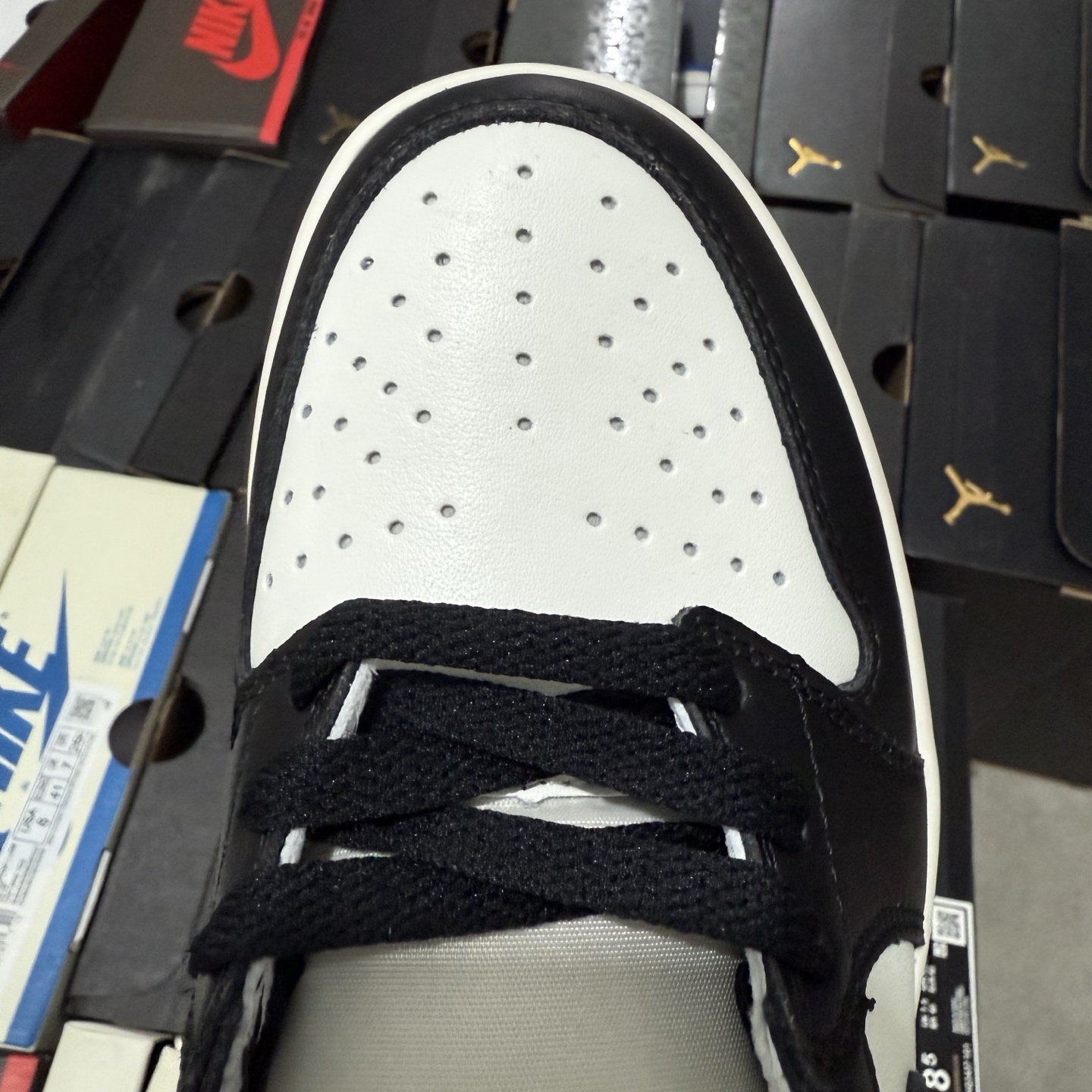 Nike Air Jordan 1 Low "Mocha" CZ0790-102