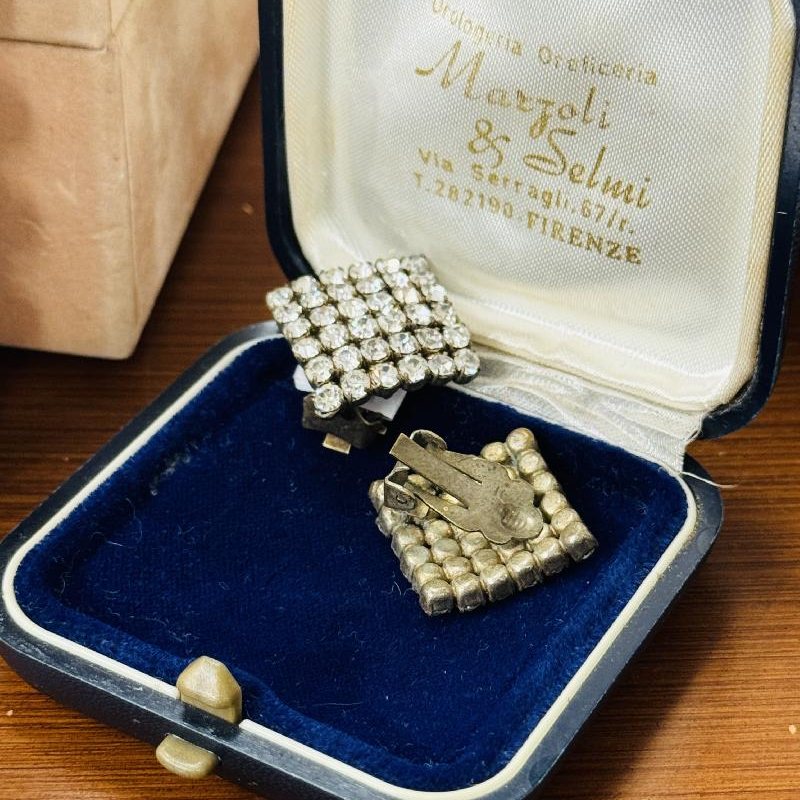 Vintage Czechoslovakian Mid-Century Rhinestone Sparkling Clip Earrings (NZ015-3)