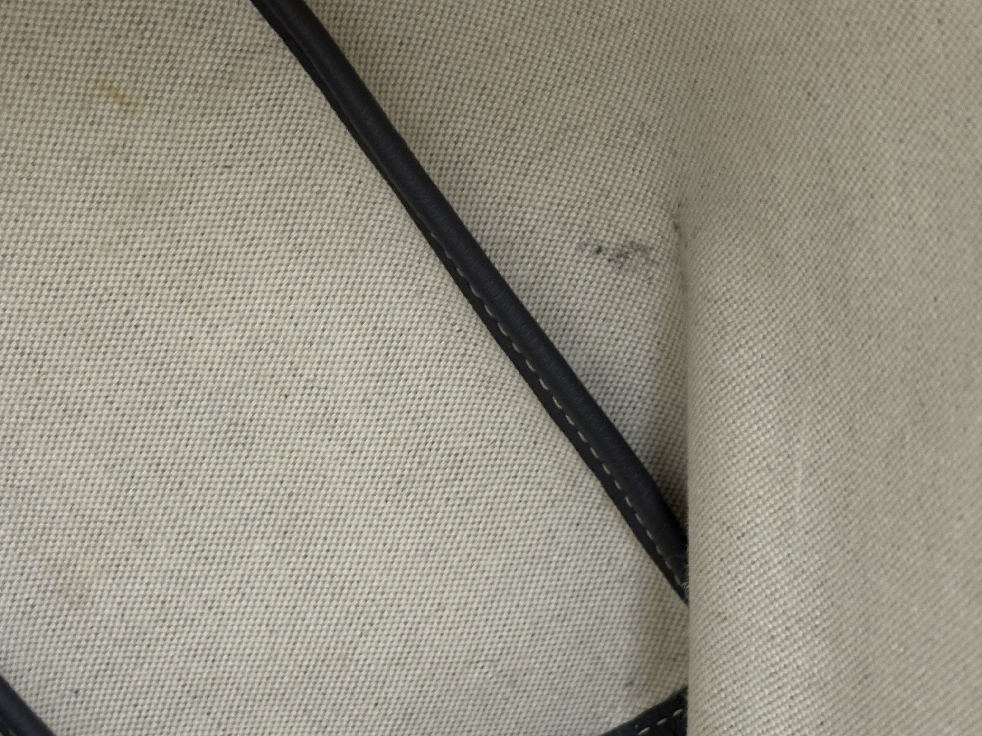 Pre-owned Goyard Isabelle PM Tote Bag/ Product Code: 26041511