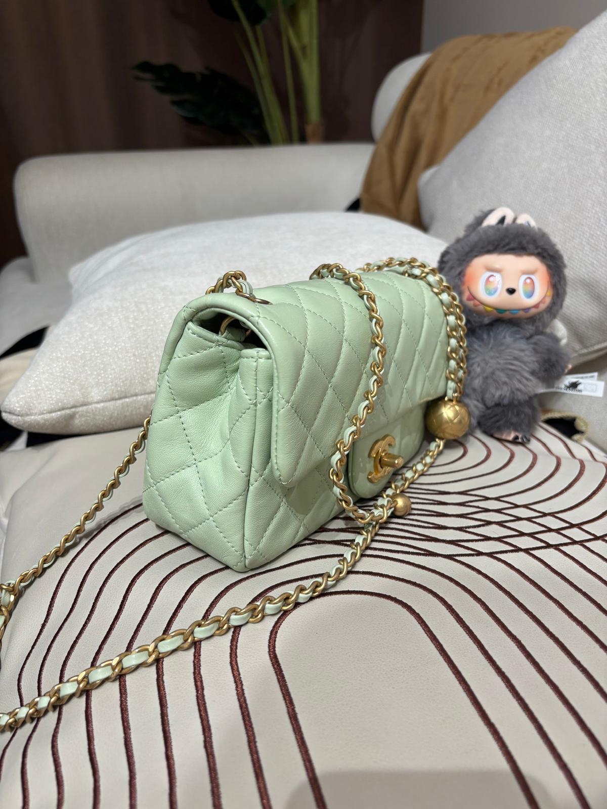 Chanel mini flap with pearl crush 金球 100%Authentic ,95%new ✅收據✅晶片✅塵袋✅box 