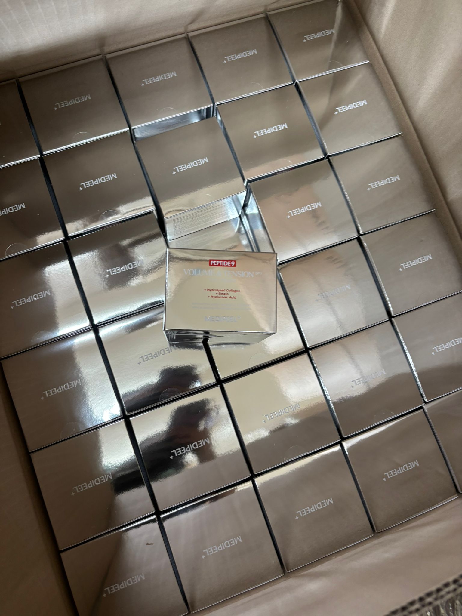 韓國🇰🇷Medipeel Peptide 9 勝肽逆齡緊緻面霜 50g.  ✅ 現貨 ✅ ‼️ 售完即止‼️