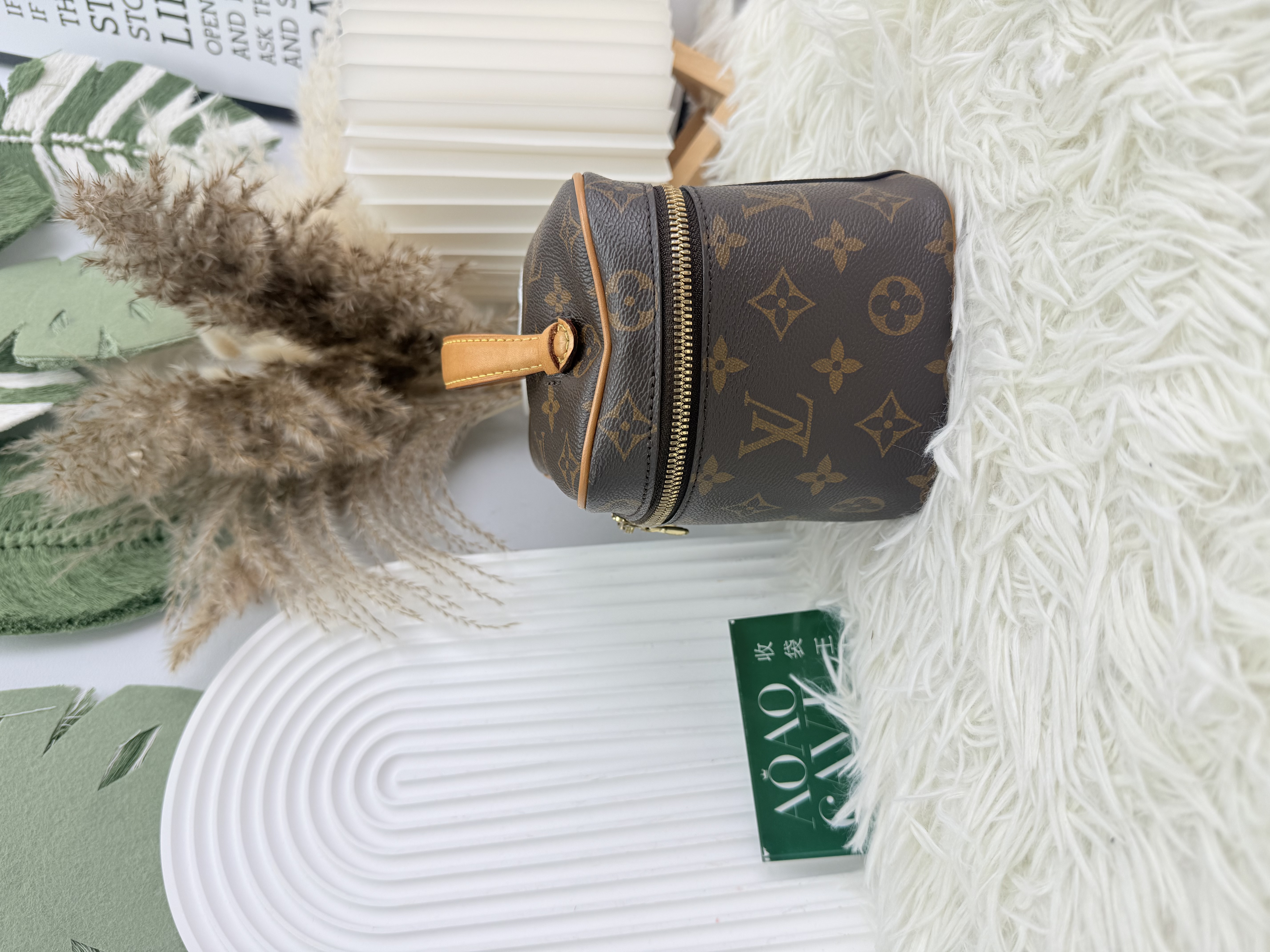 LV🤍PRE OWNED Nice Mini 老花化妝包 手拿包 🤎