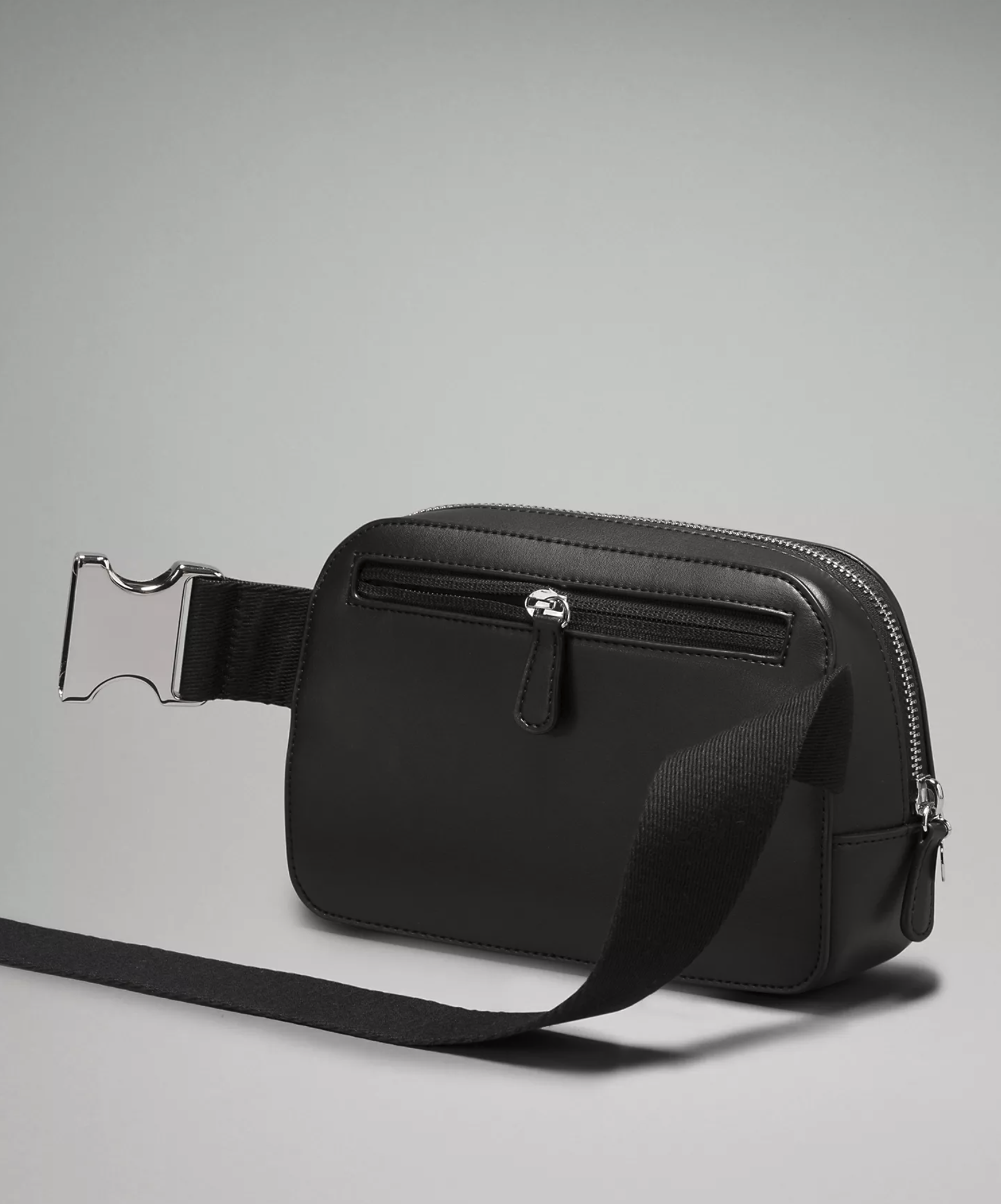 Luluemon  Everywhere Belt Bag 1L (Leather Alternative)